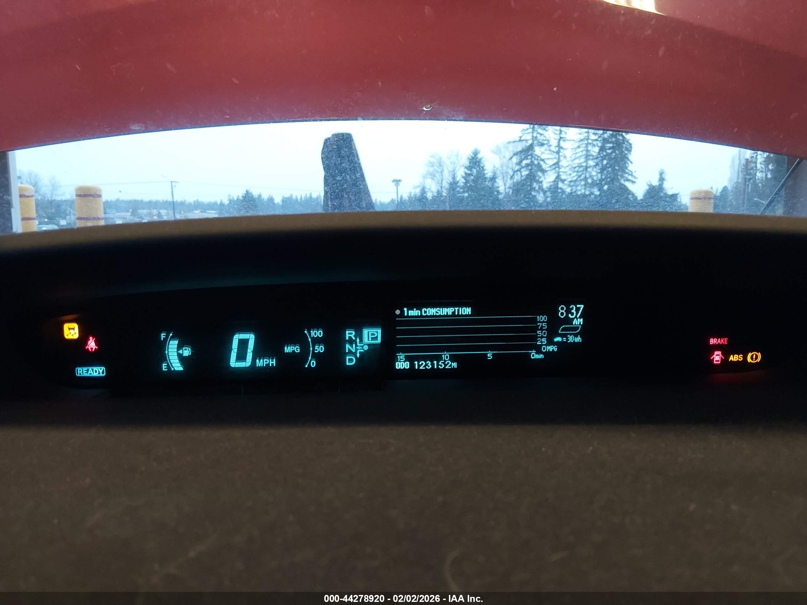 TOYOTA PRIUS image 7