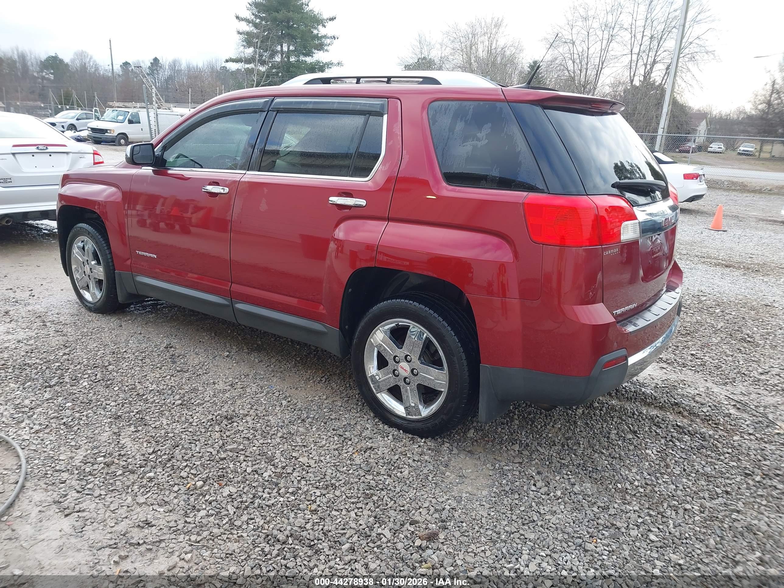 GMC TERRAIN image 3