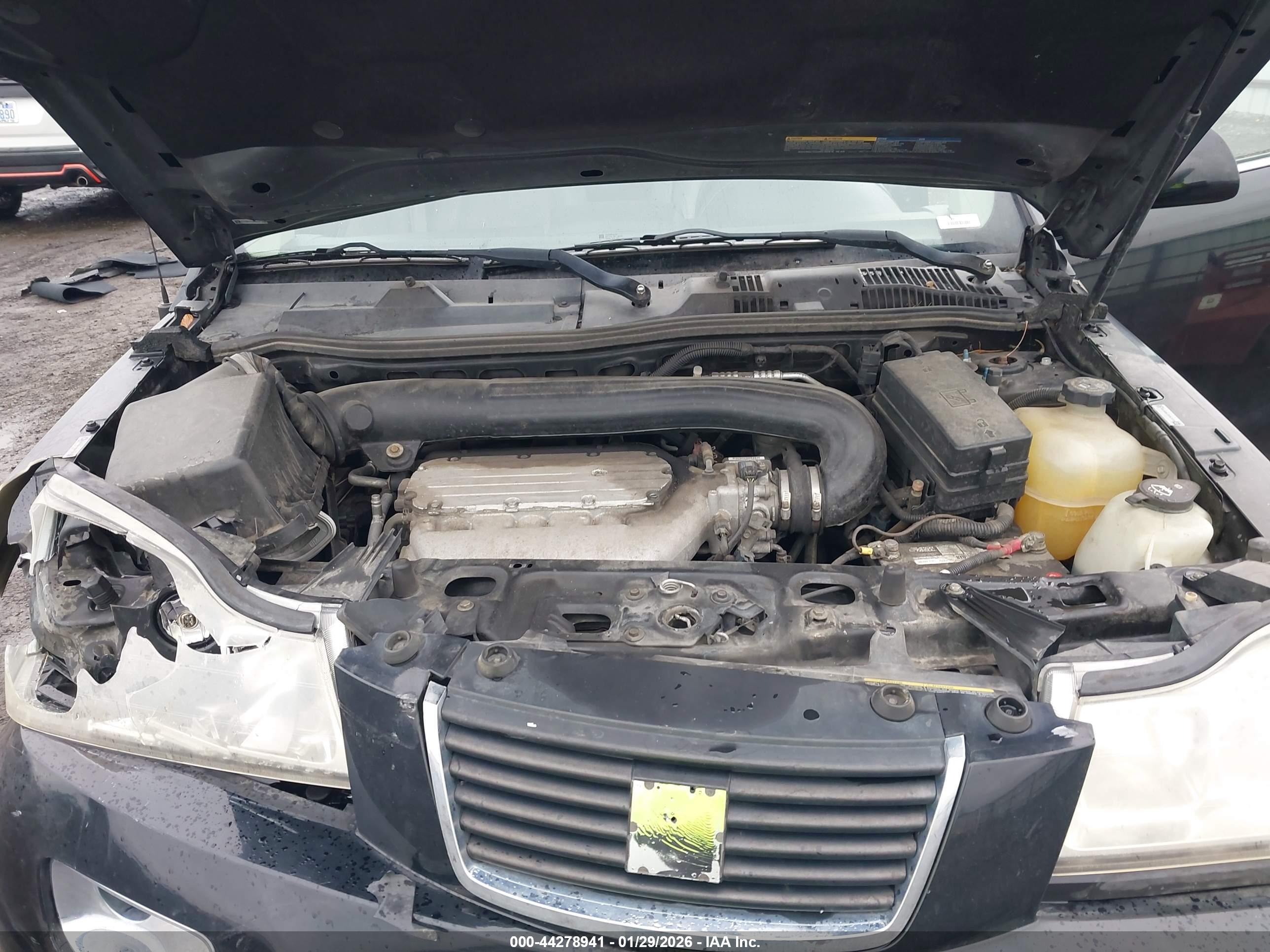 SATURN VUE image 10