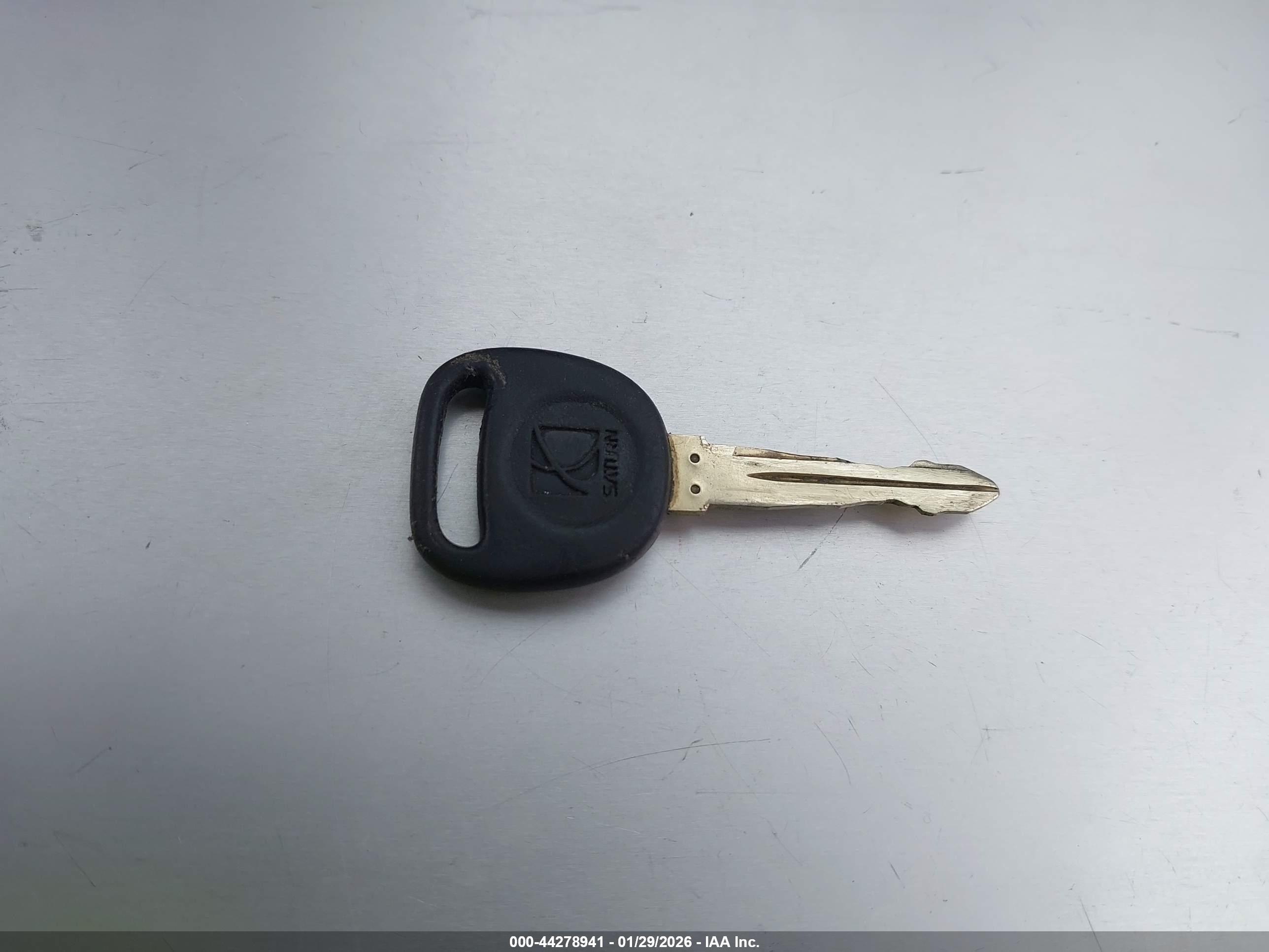 SATURN VUE image 11