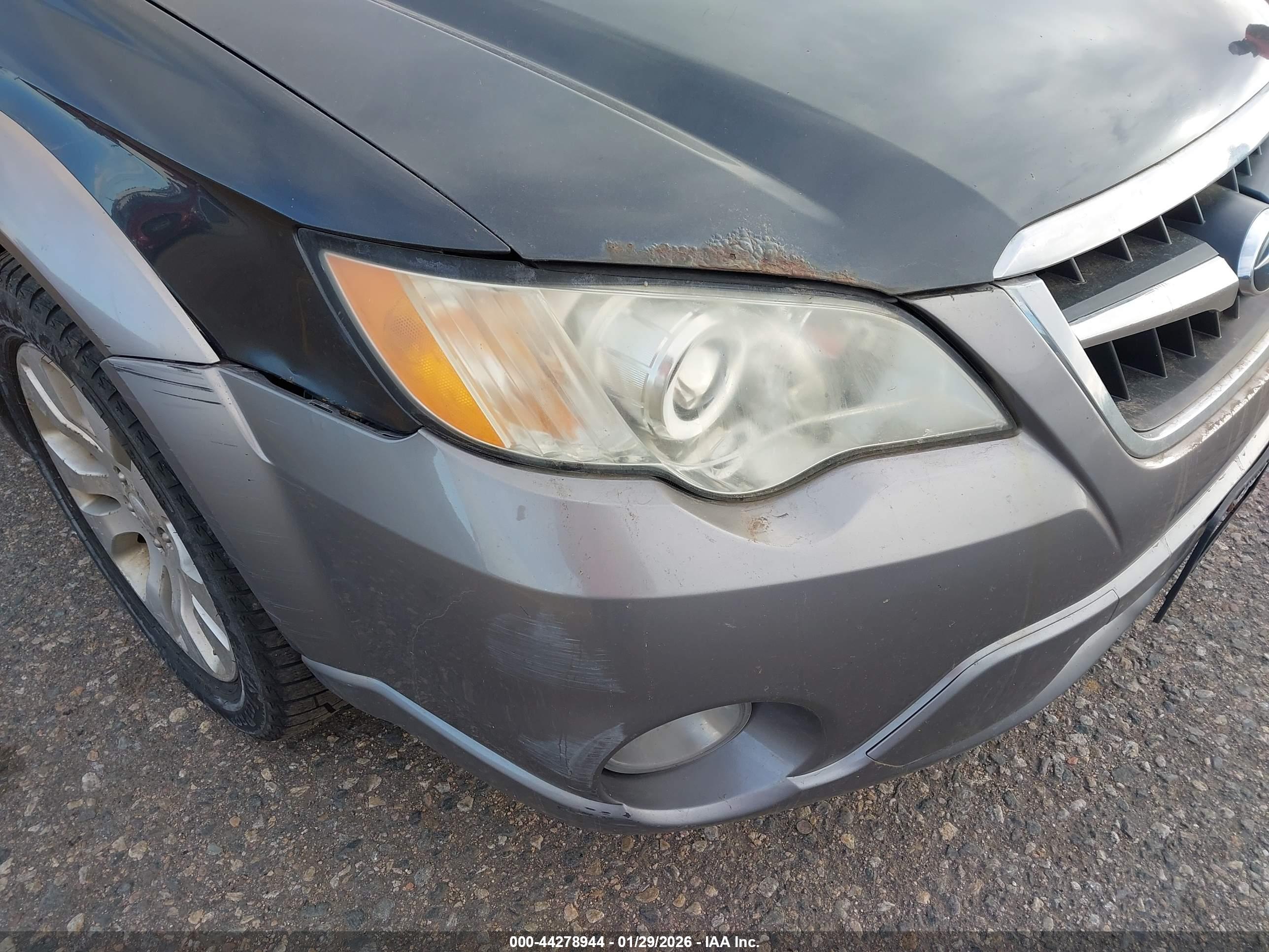 SUBARU OUTBACK image 6