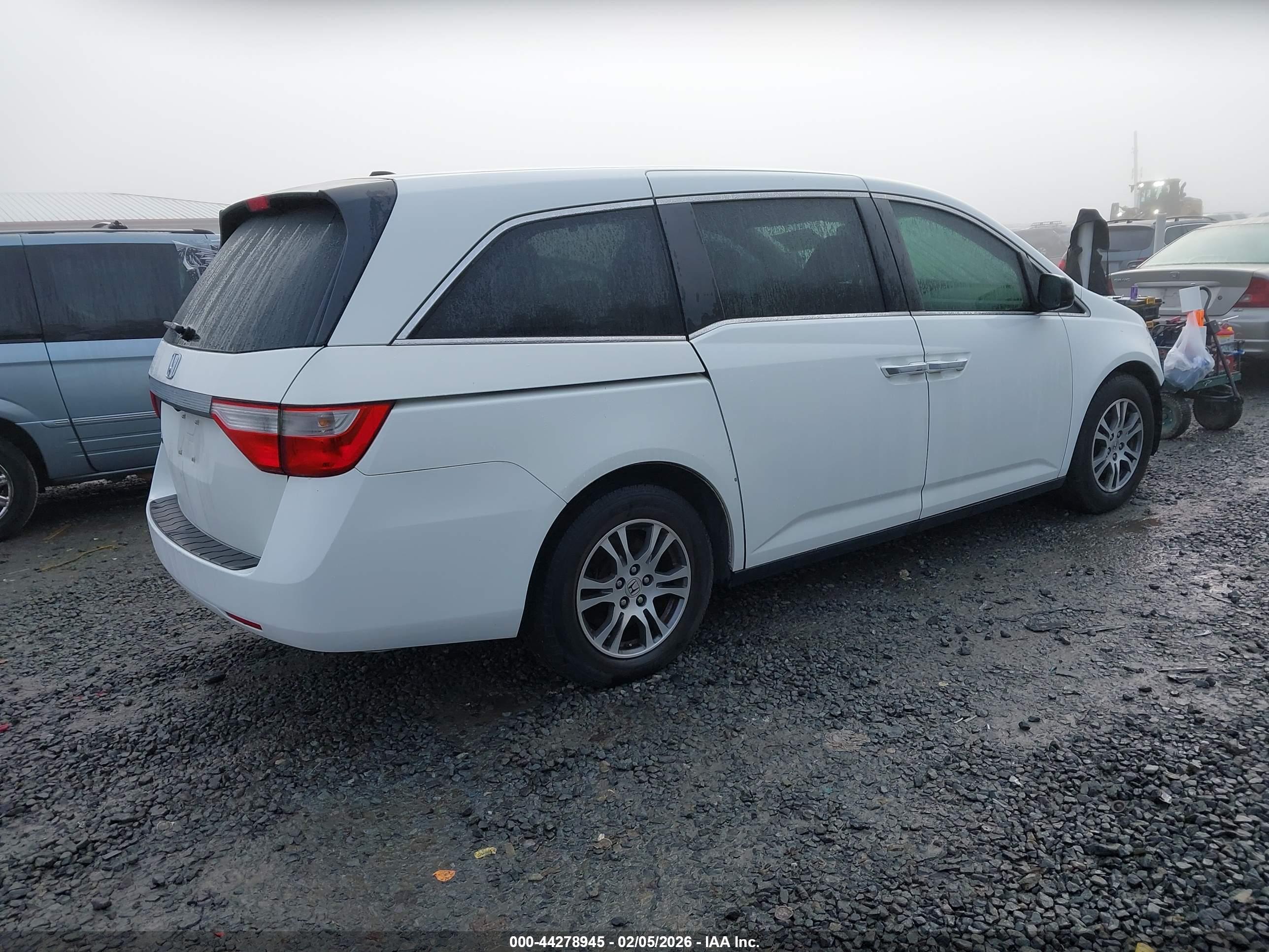 HONDA ODYSSEY image 4