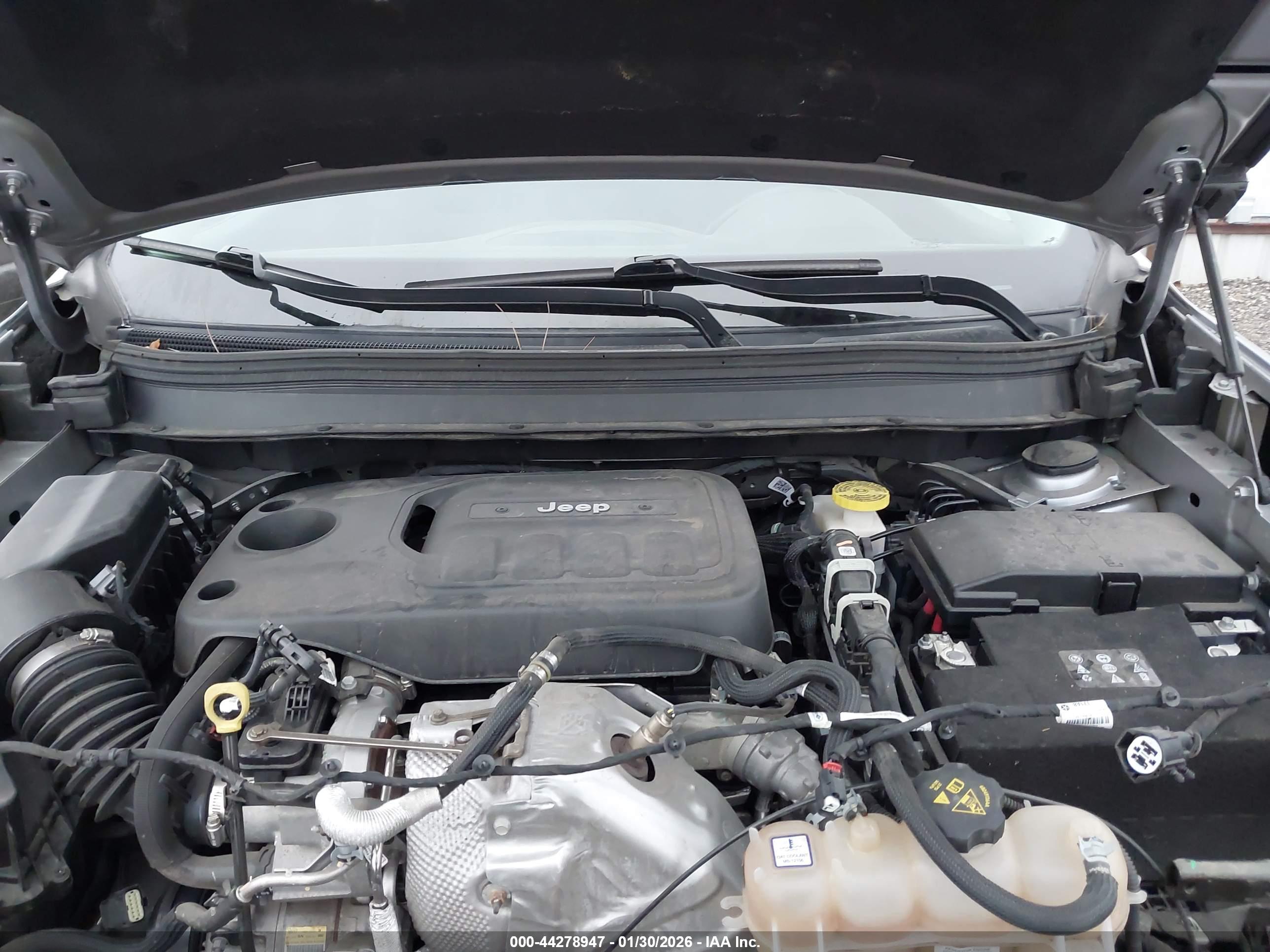 JEEP CHEROKEE image 10