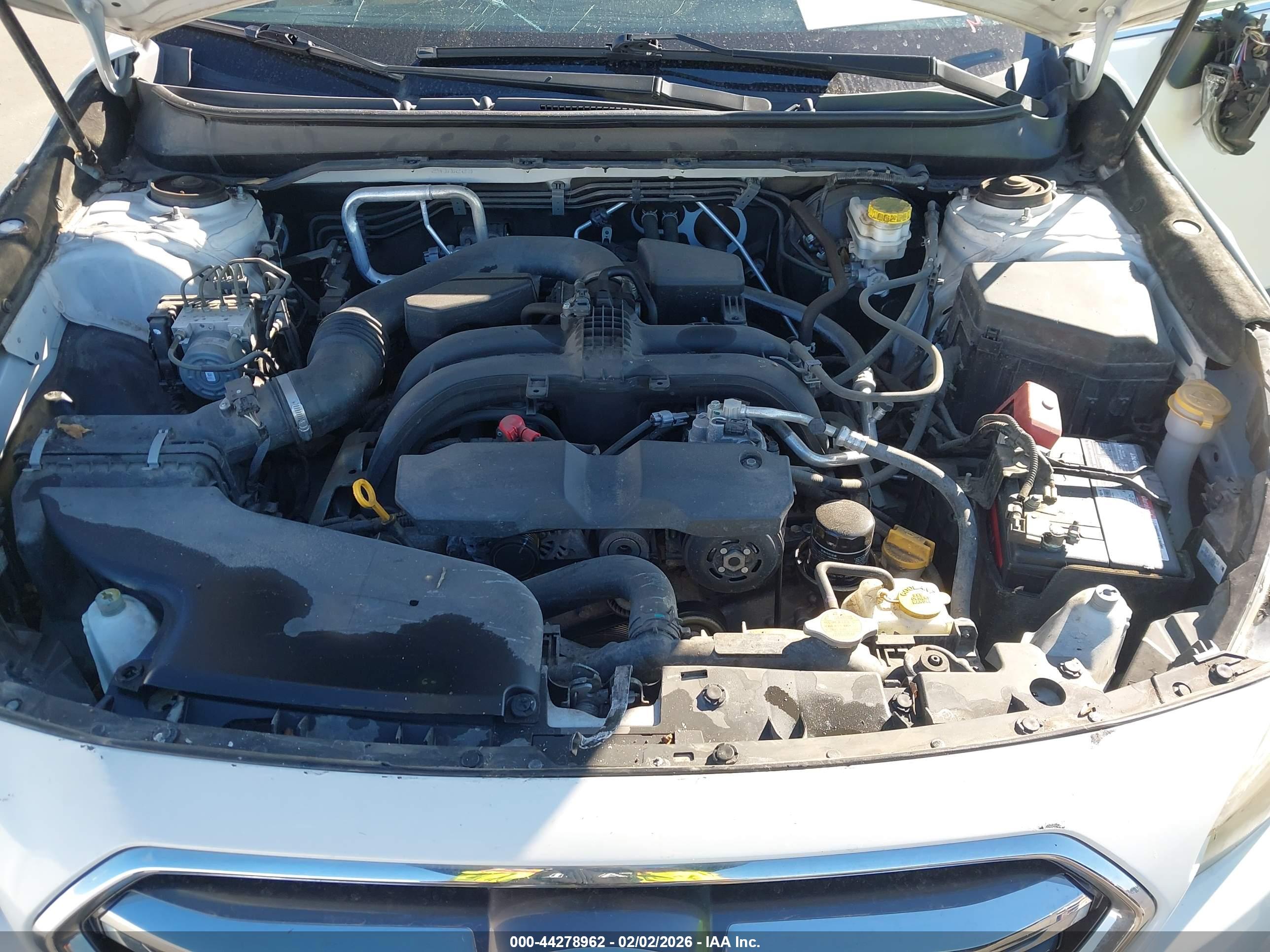 SUBARU OUTBACK image 10