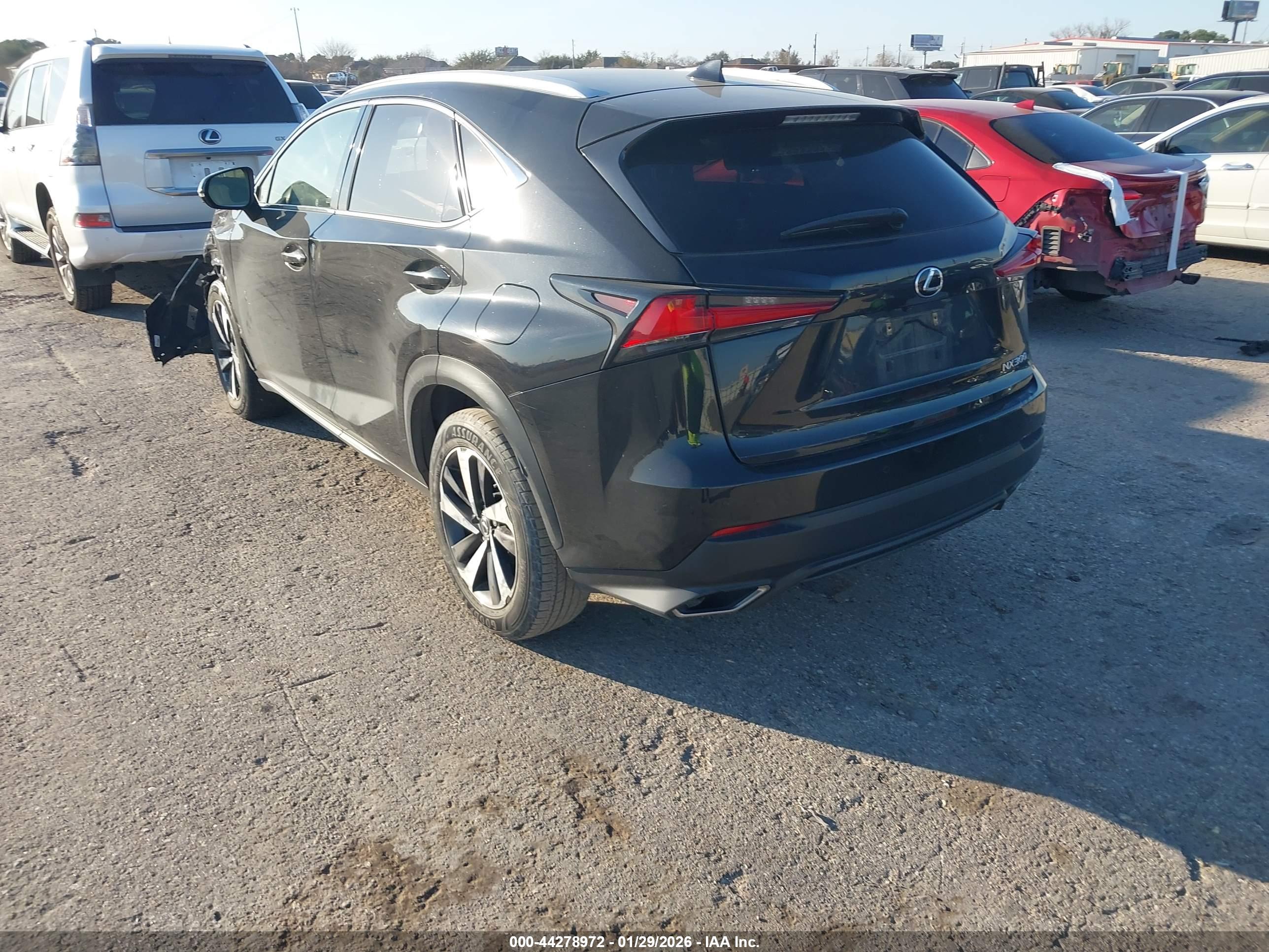 LEXUS NX image 3
