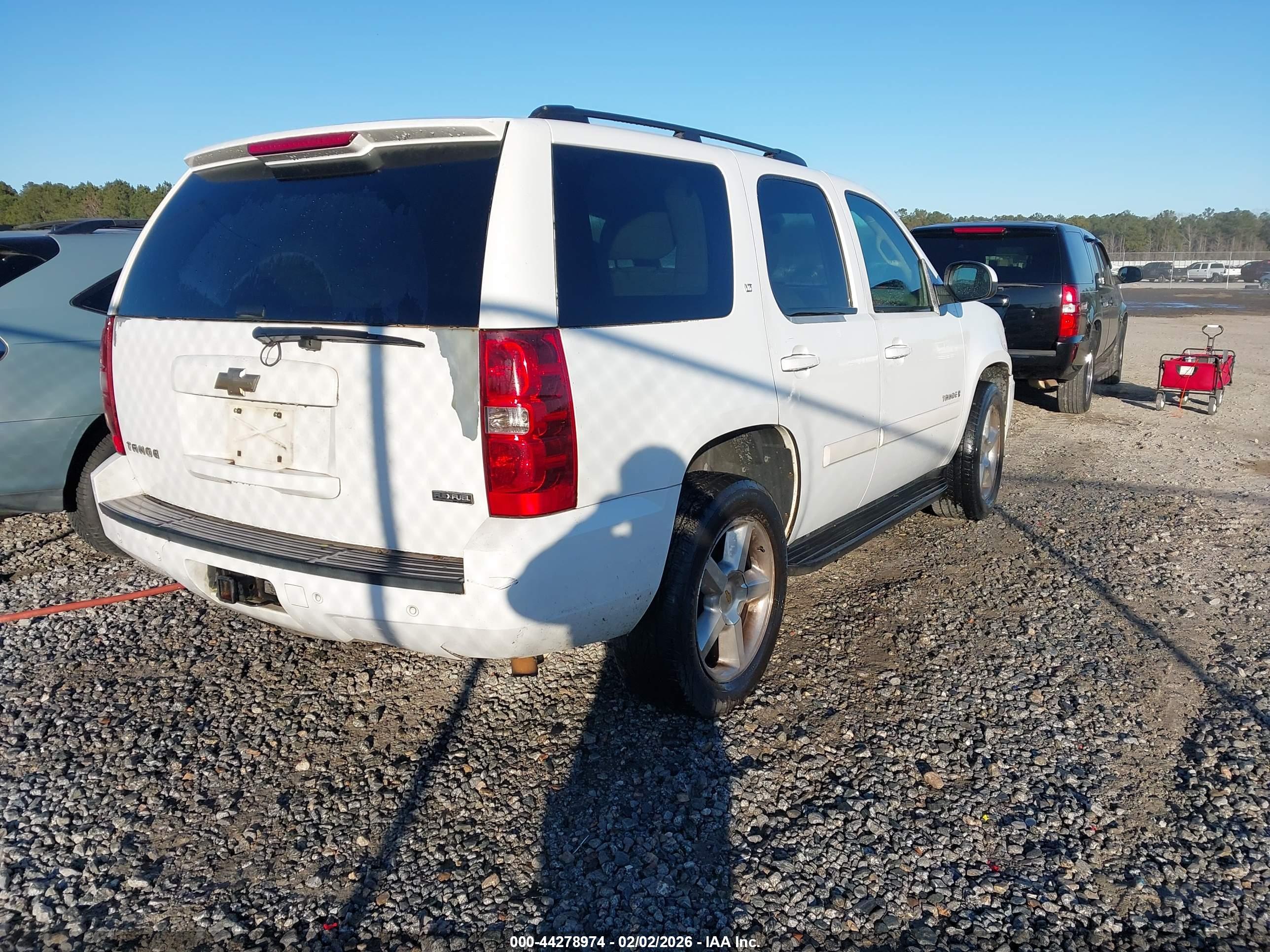 CHEVROLET TAHOE image 4