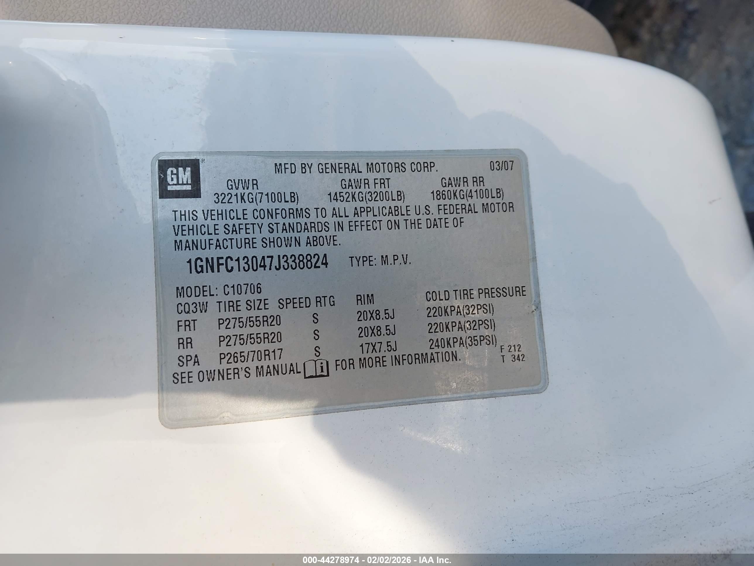 CHEVROLET TAHOE image 9