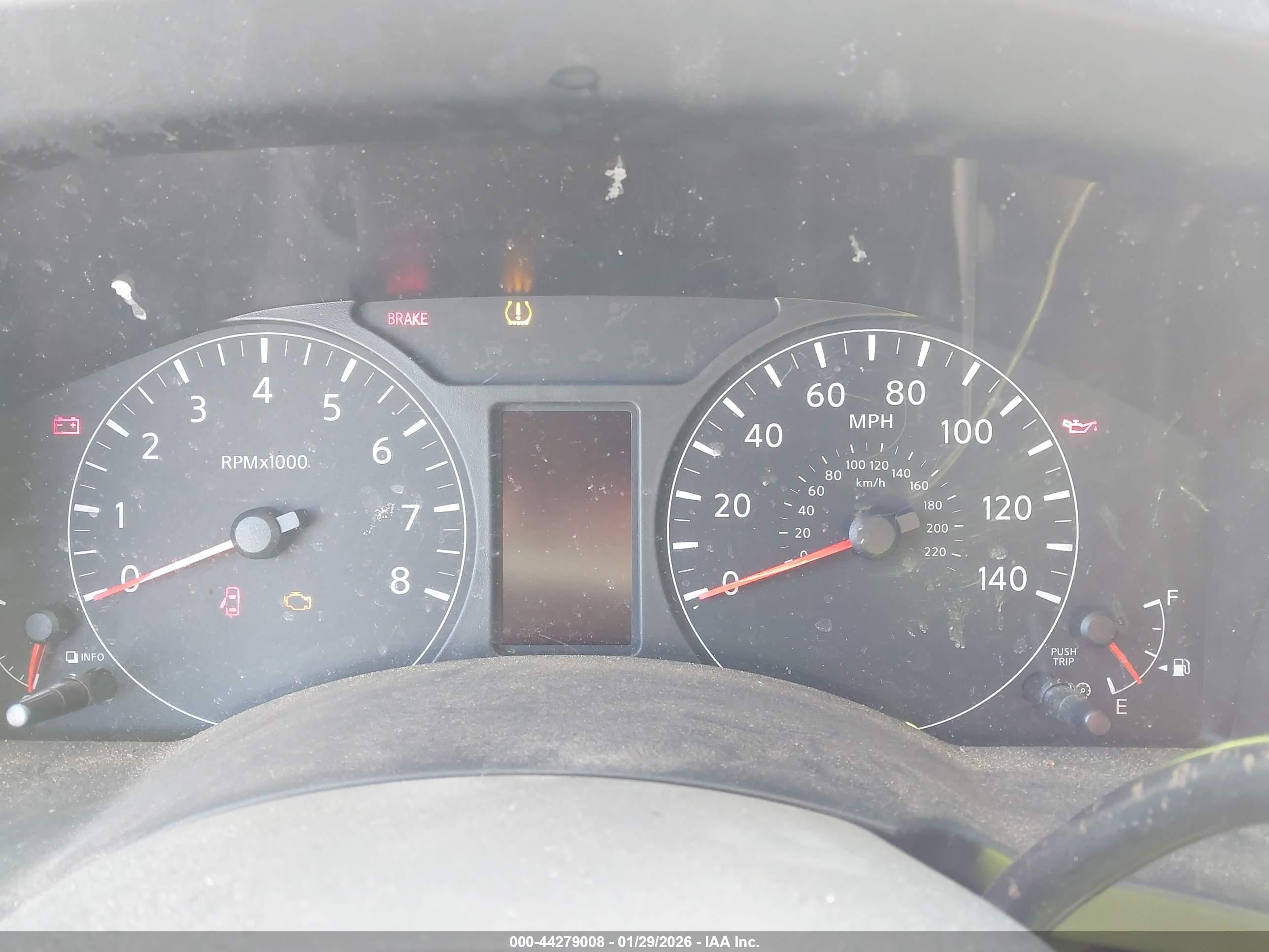 NISSAN NV image 7
