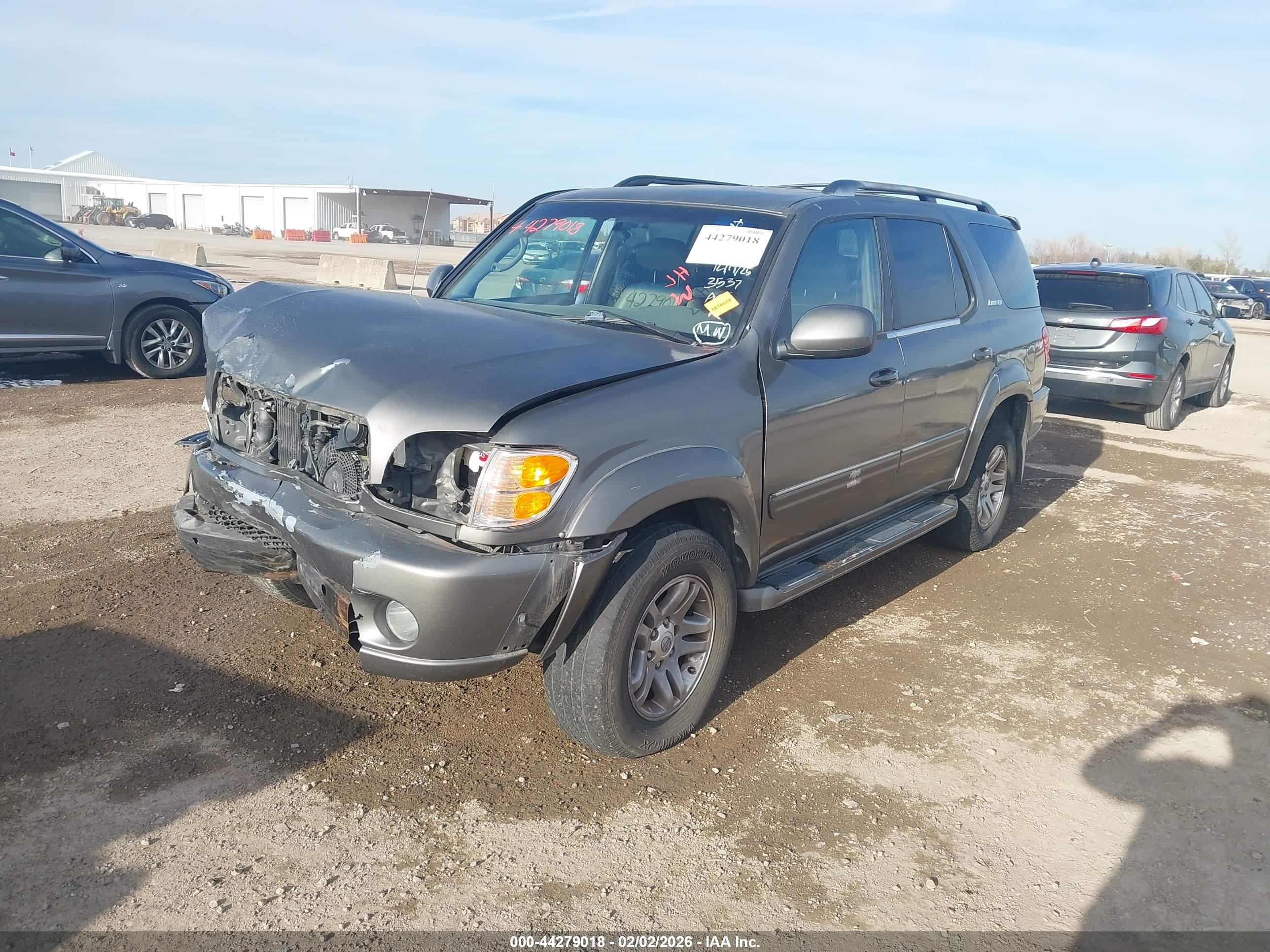TOYOTA SEQUOIA image 2