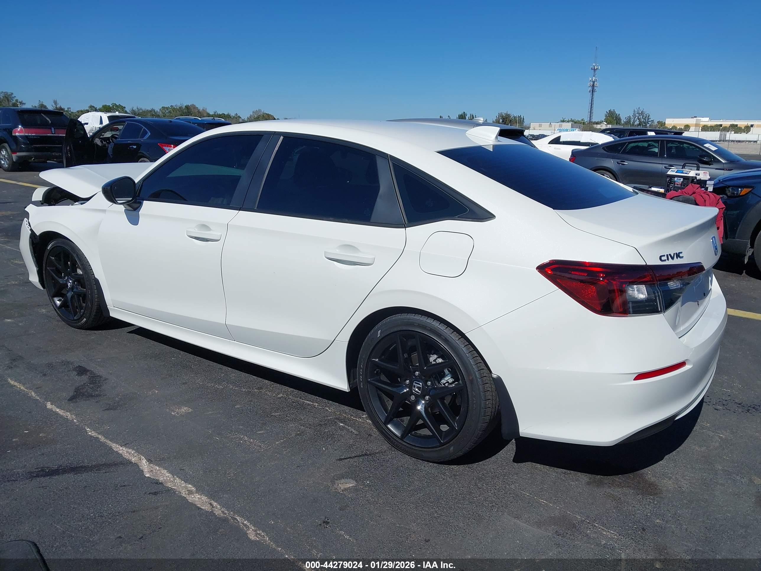 HONDA CIVIC image 3