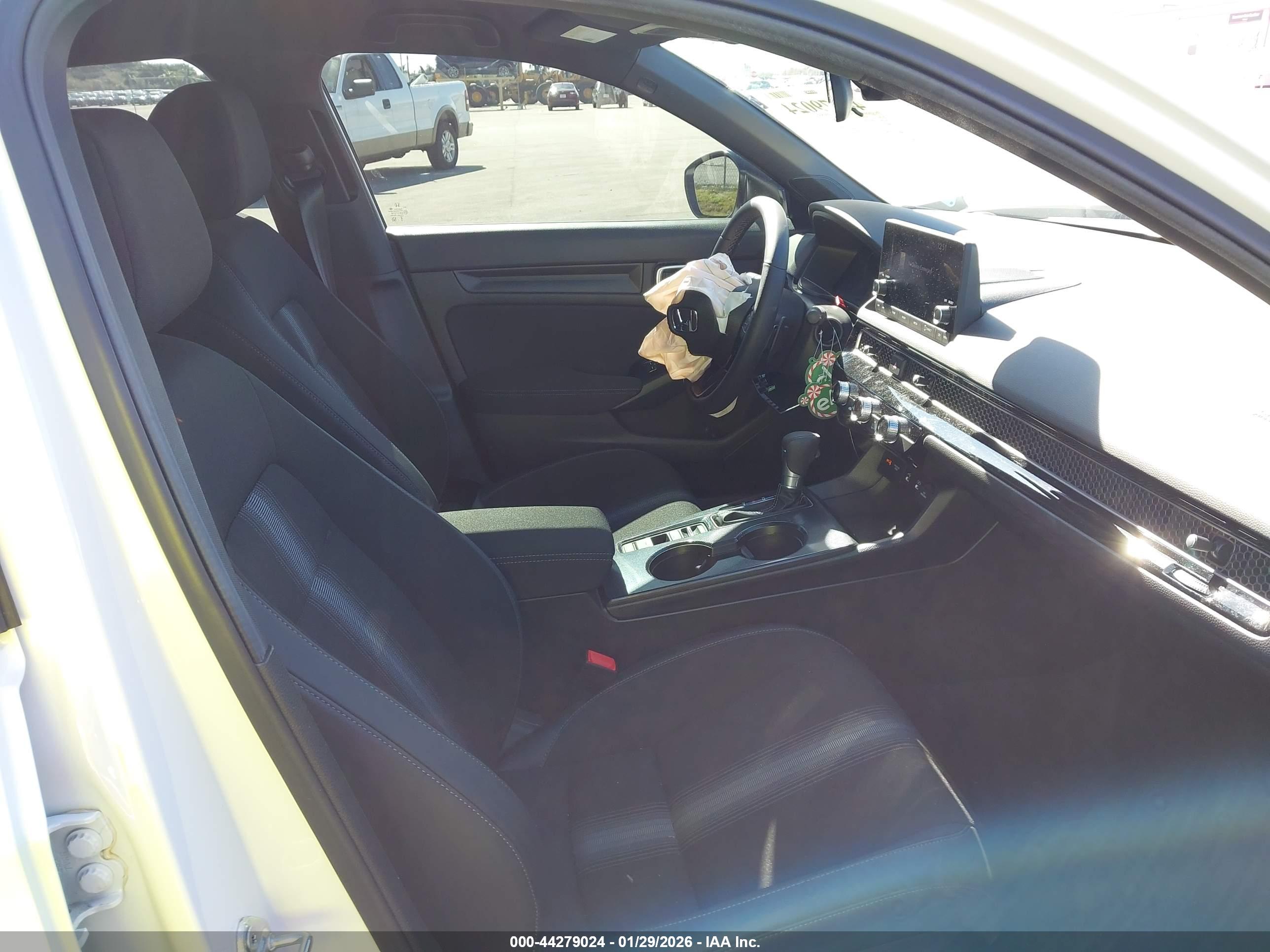 HONDA CIVIC image 5