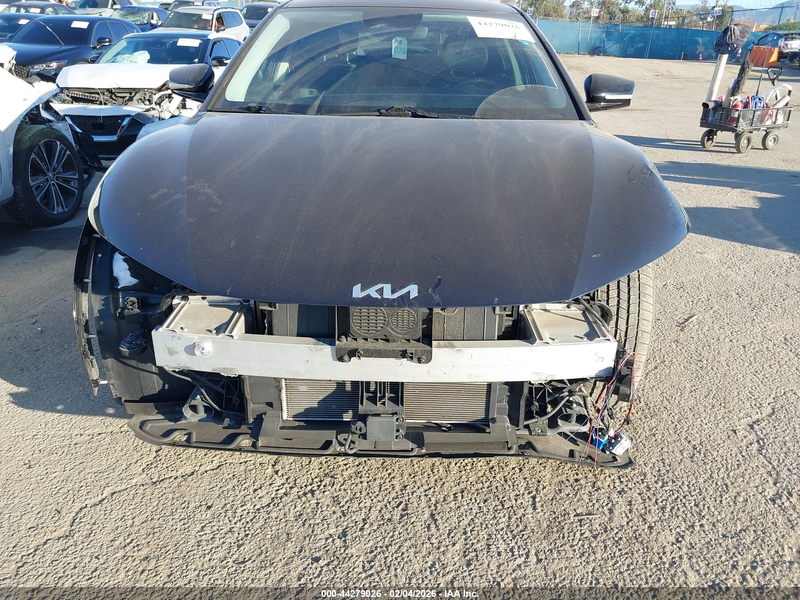 KIA EV6 image 6