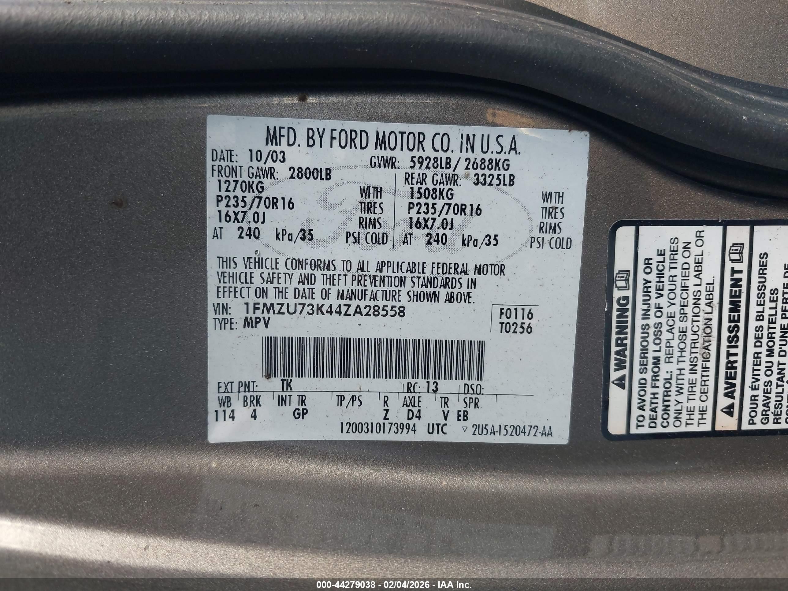 FORD EXPLORER image 9