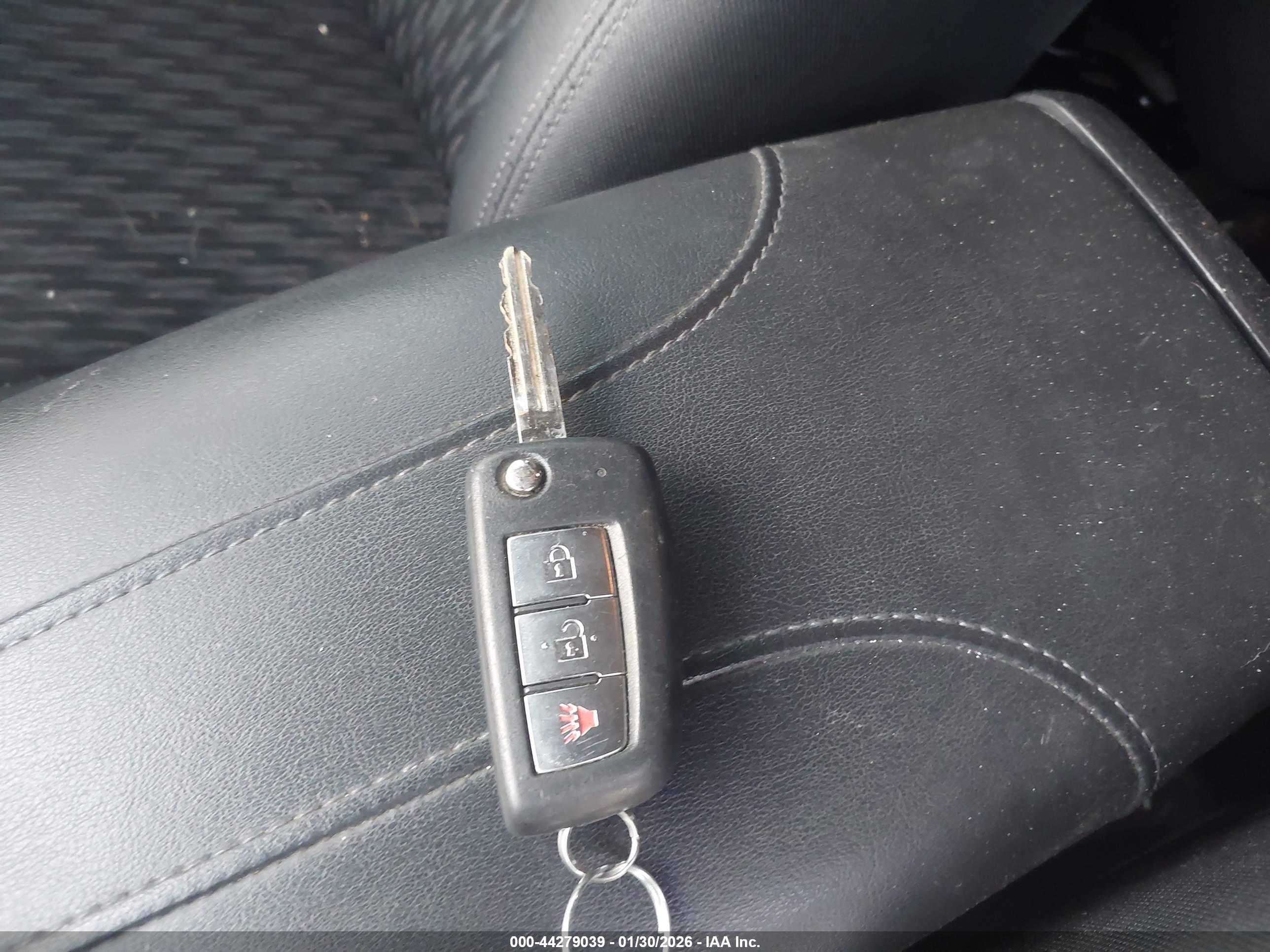 NISSAN ROGUE image 11