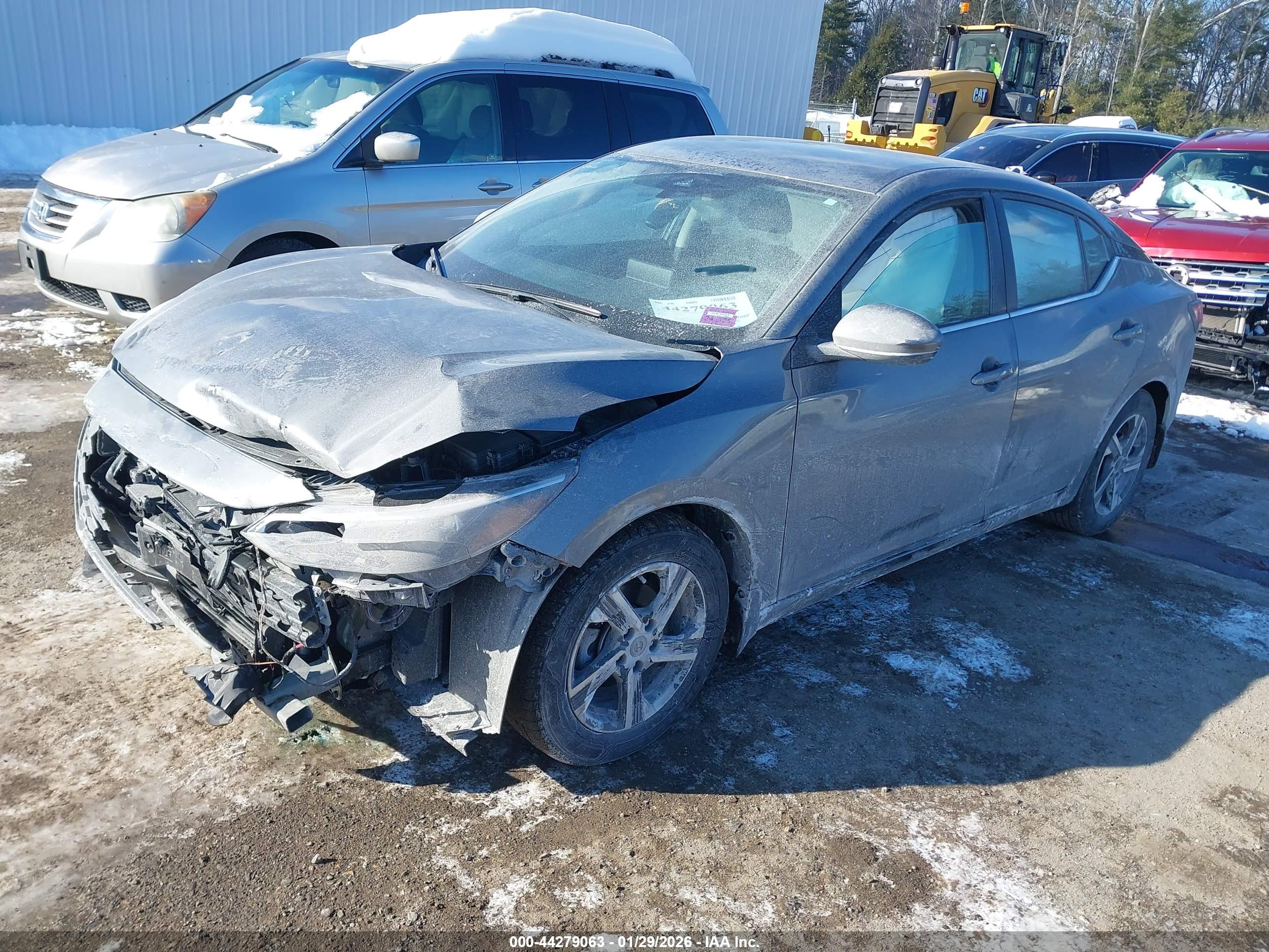NISSAN SENTRA image 2