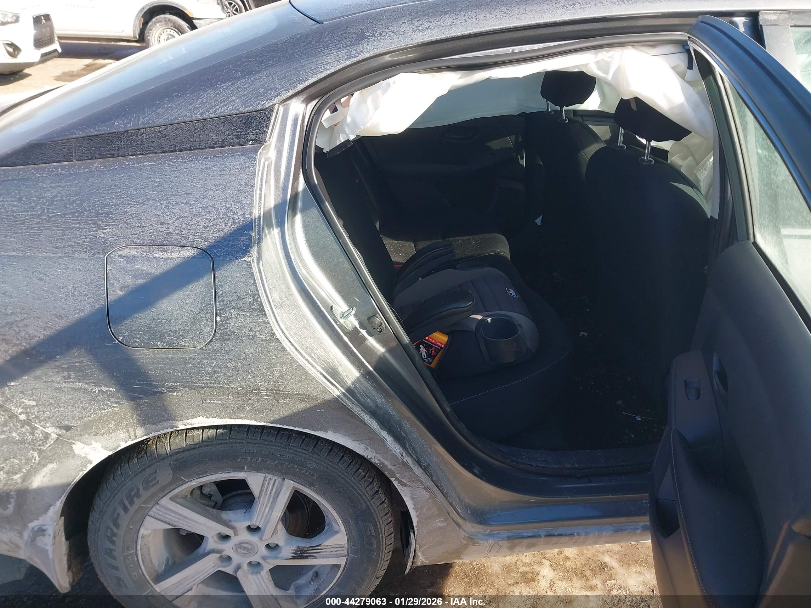 NISSAN SENTRA image 8