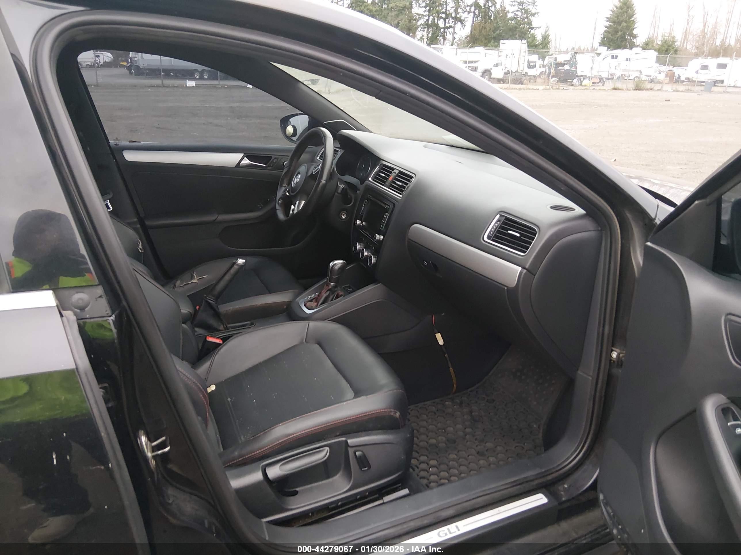 VOLKSWAGEN JETTA image 5
