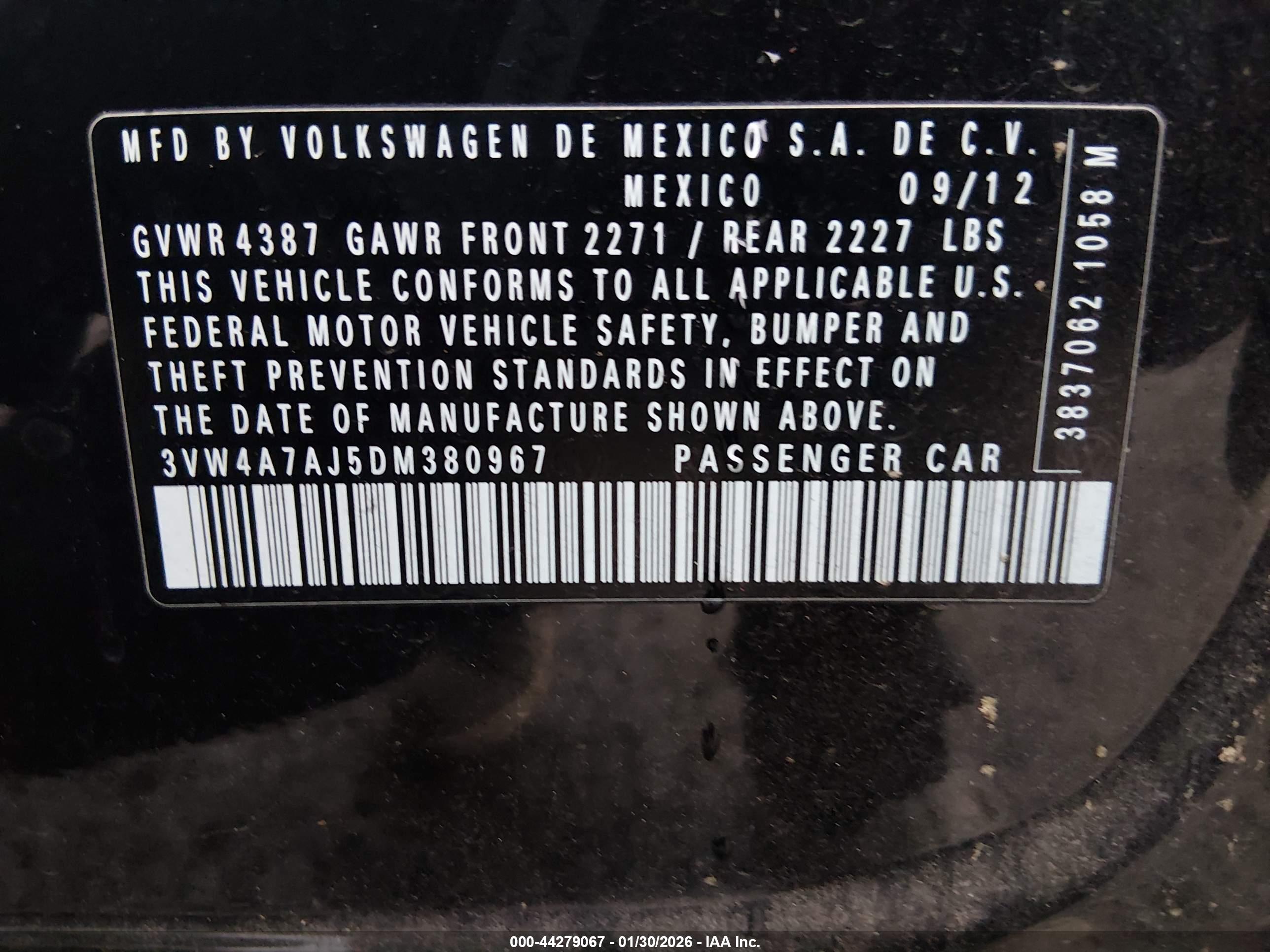 VOLKSWAGEN JETTA image 9