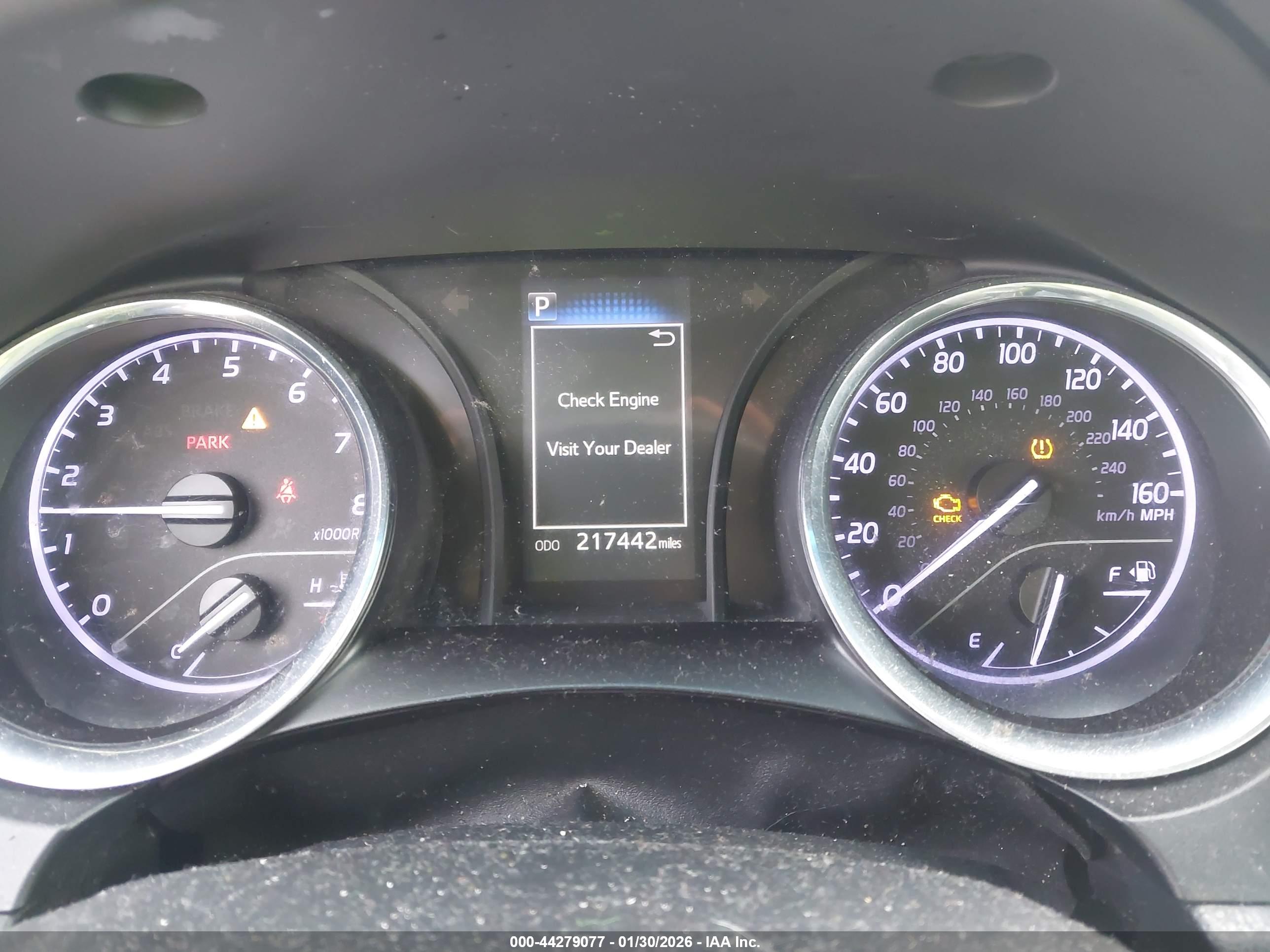 TOYOTA CAMRY image 7