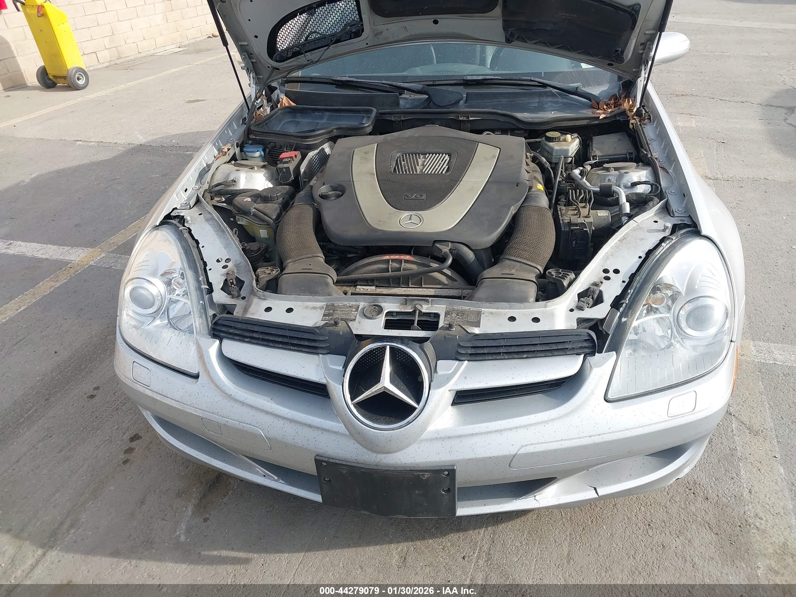 MERCEDES-BENZ SLK image 10