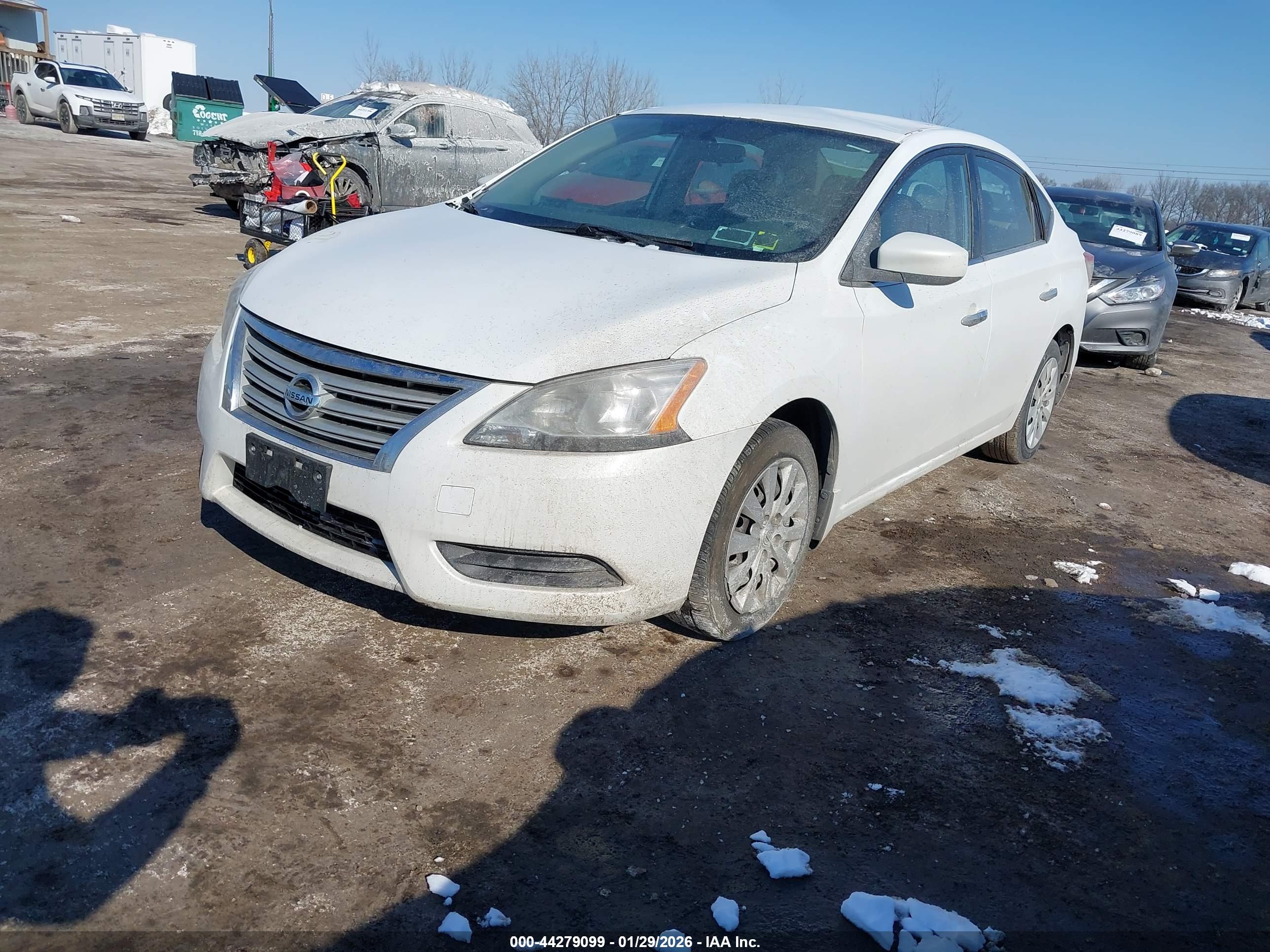 NISSAN SENTRA image 2