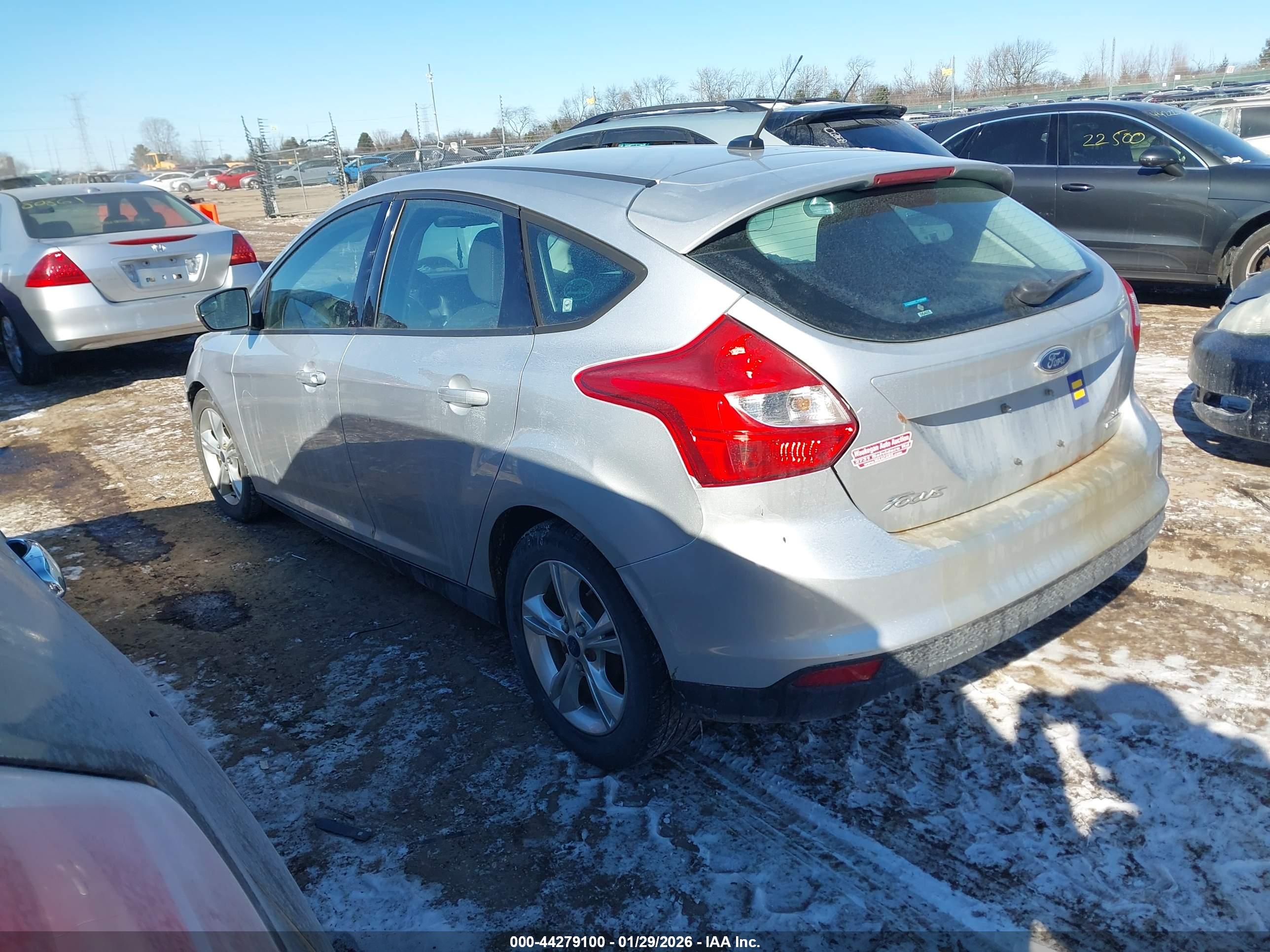 FORD FOCUS image 3