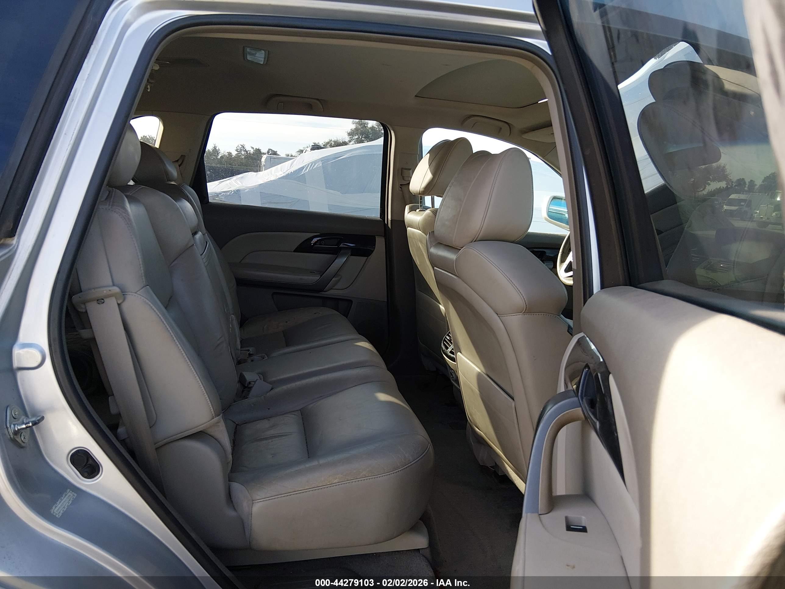 ACURA MDX image 8