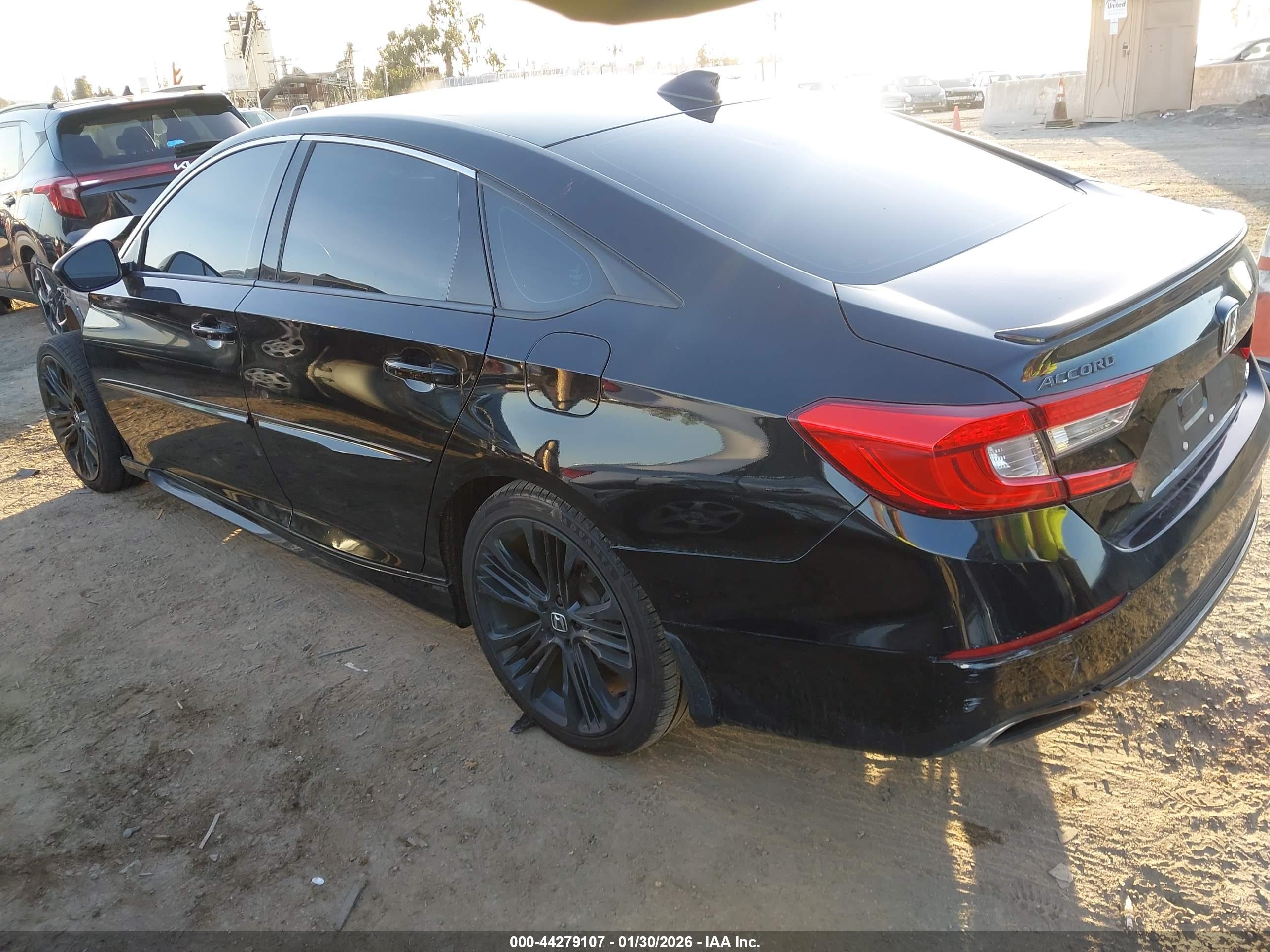HONDA ACCORD image 3