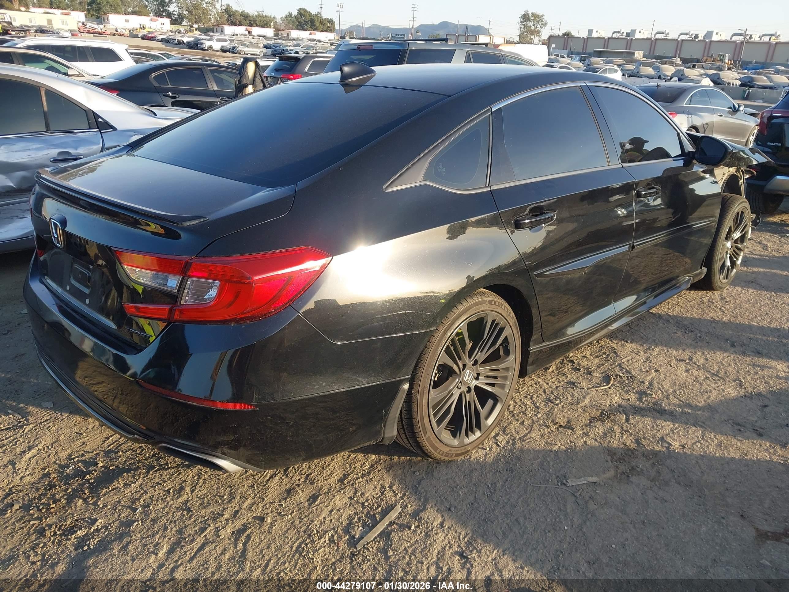 HONDA ACCORD image 4