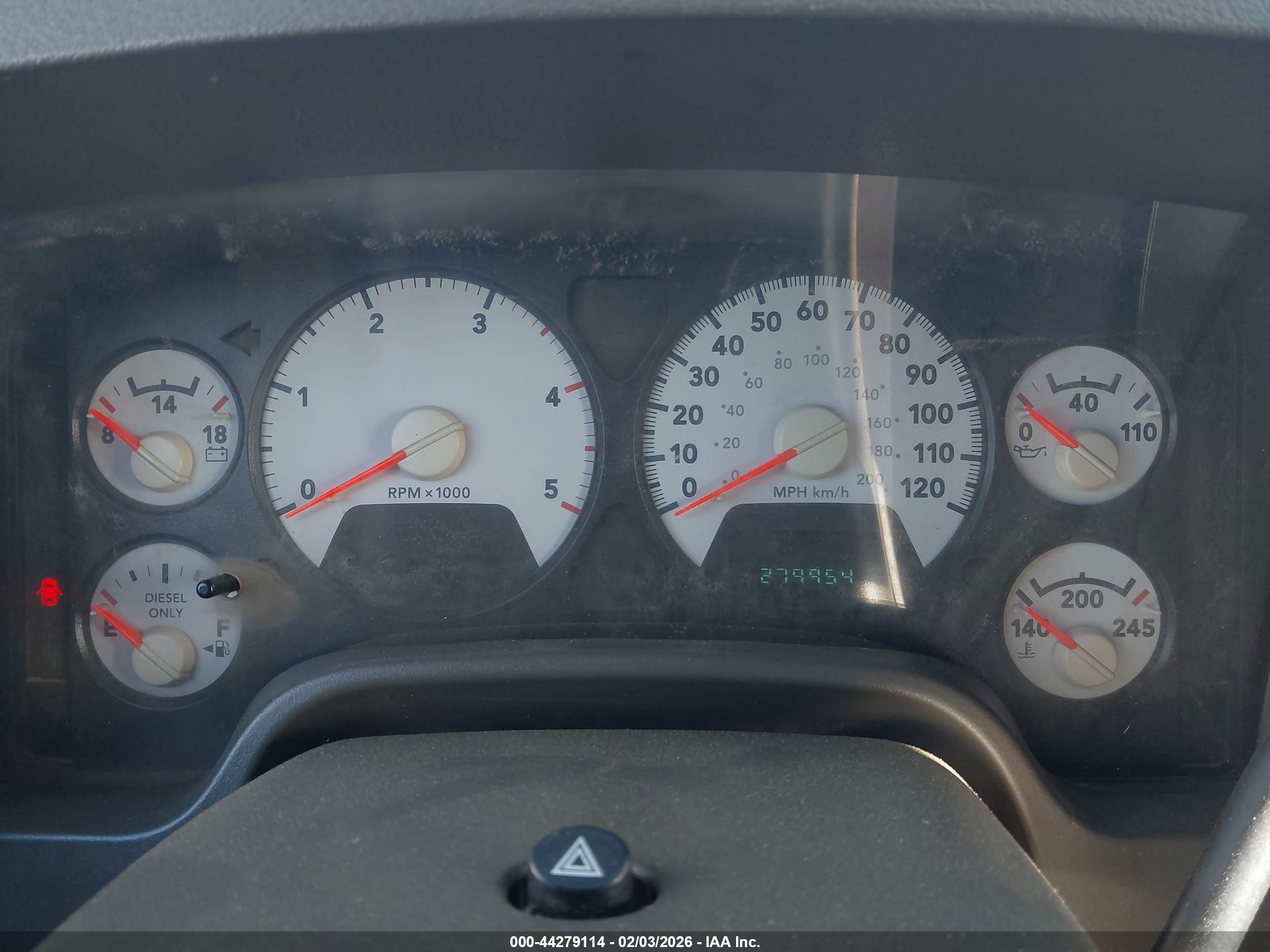 DODGE RAM image 7
