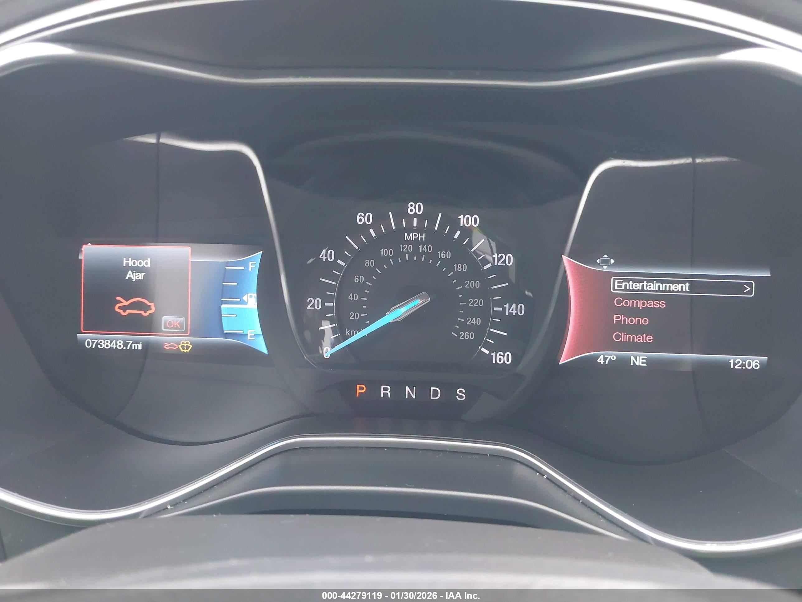 FORD FUSION image 7