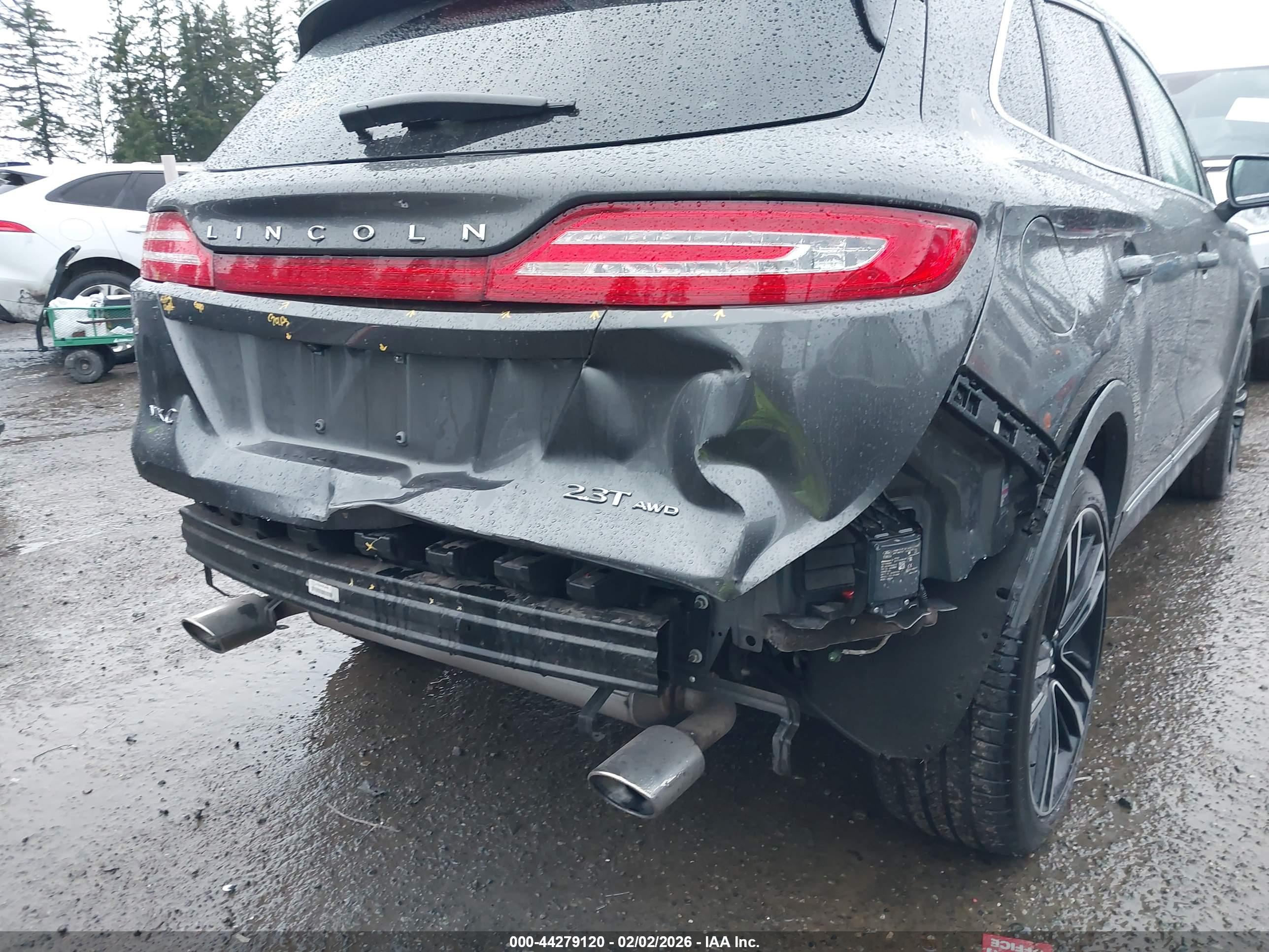 LINCOLN MKC image 6