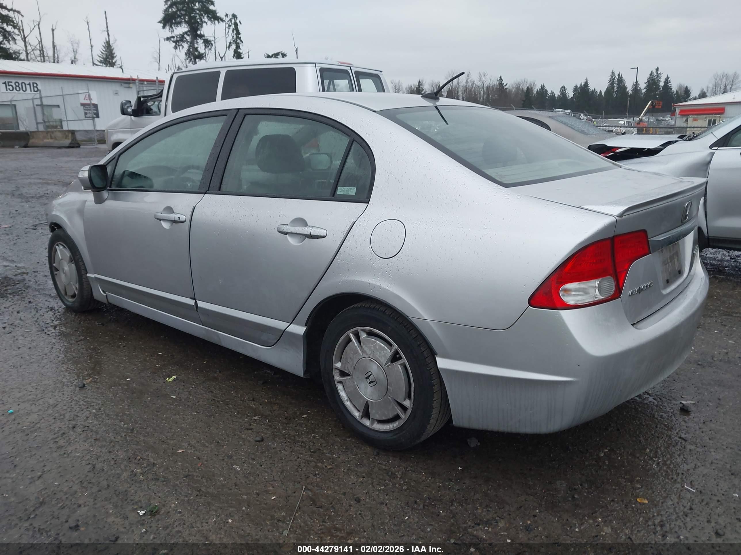 HONDA CIVIC image 3