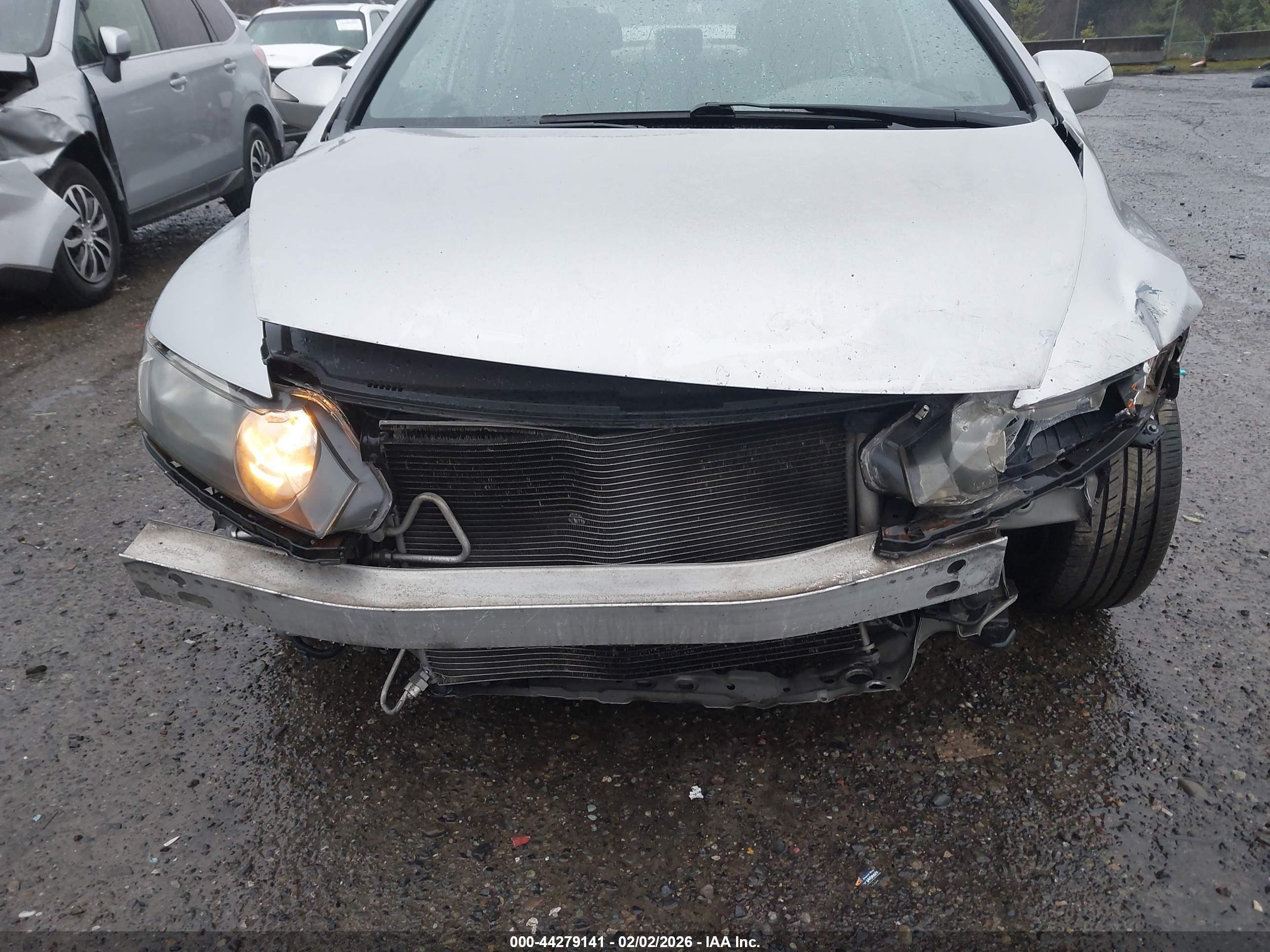 HONDA CIVIC image 6