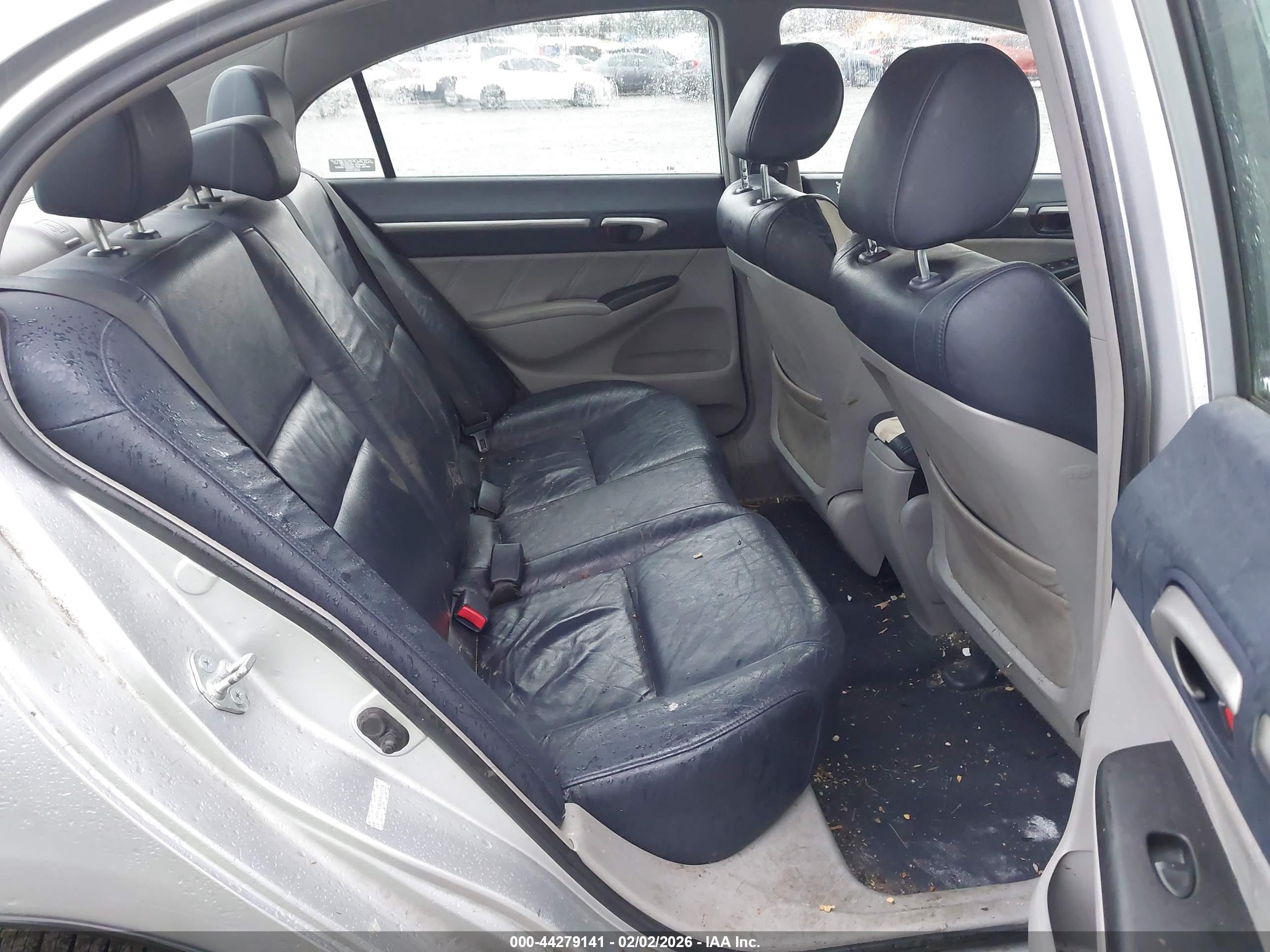 HONDA CIVIC image 8