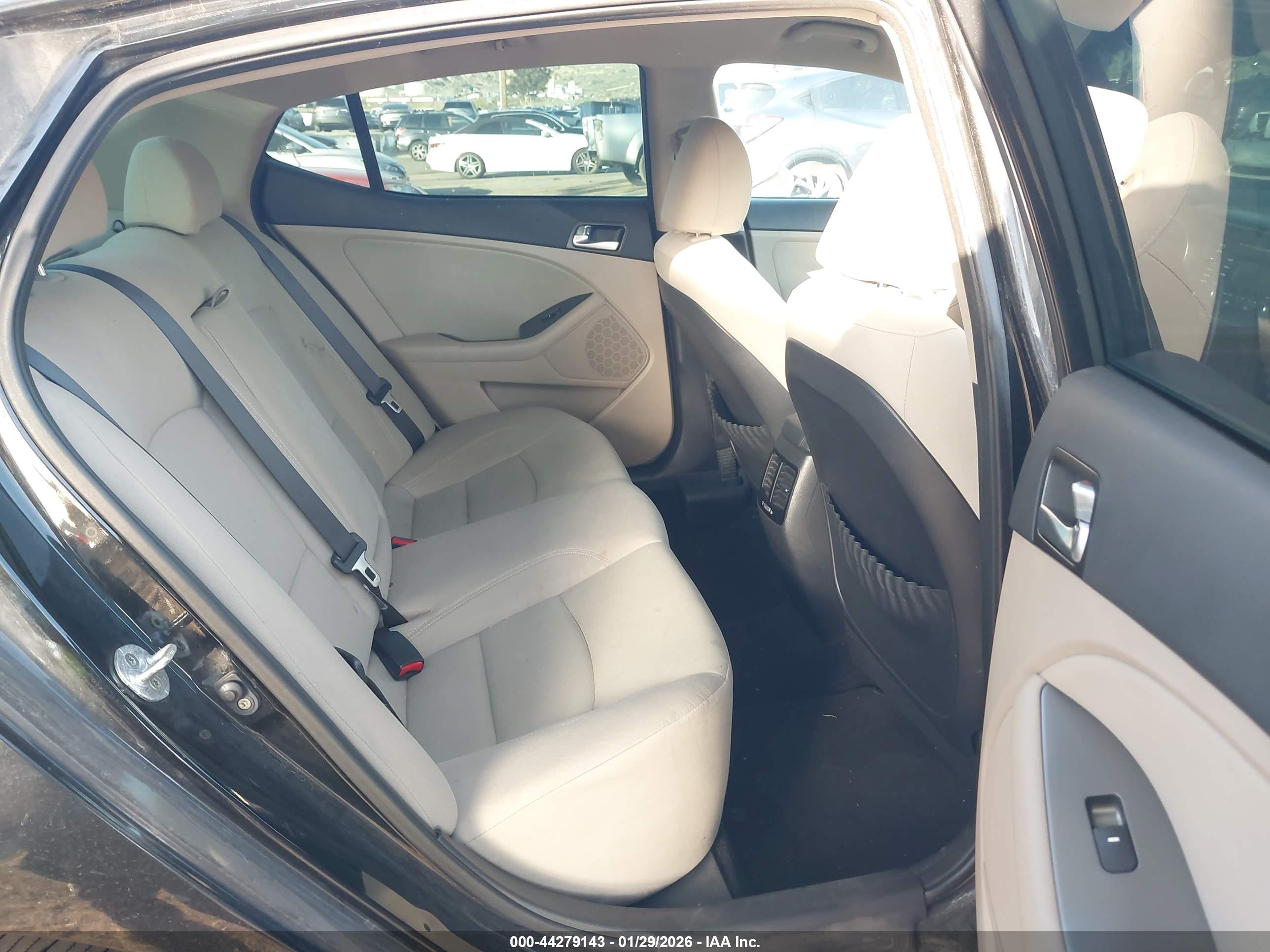KIA OPTIMA image 8
