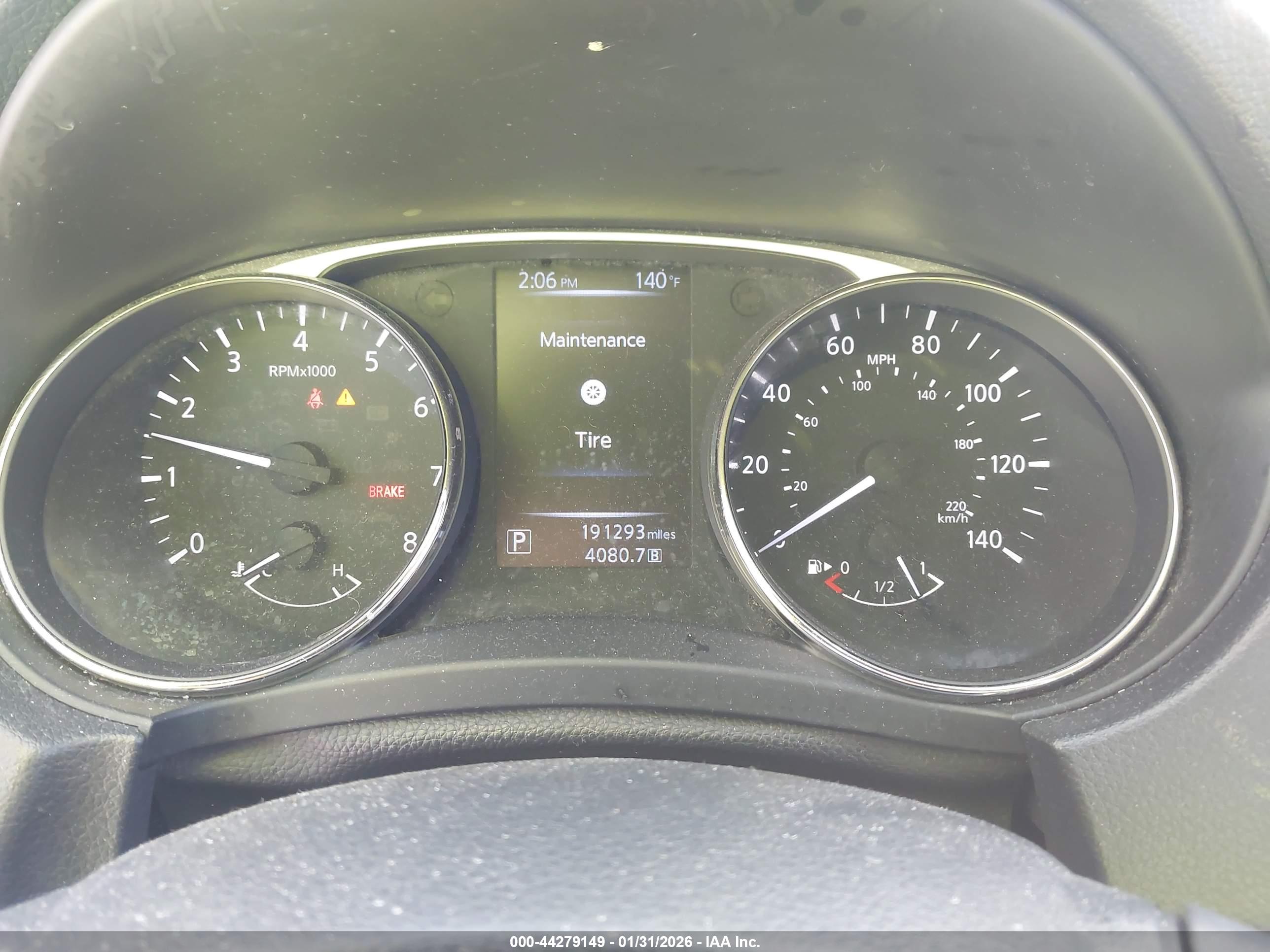 NISSAN ROGUE image 7