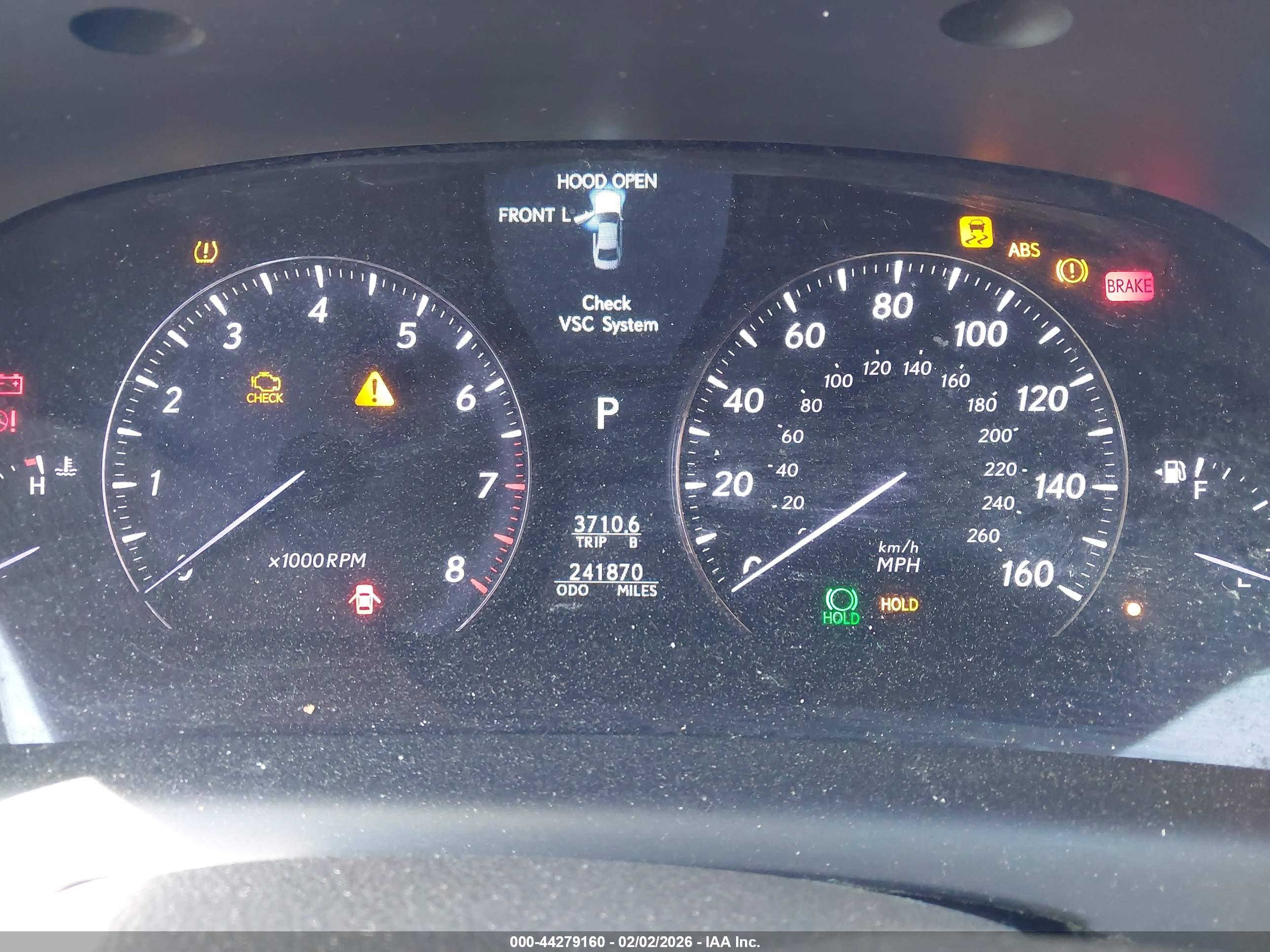 LEXUS LS image 7
