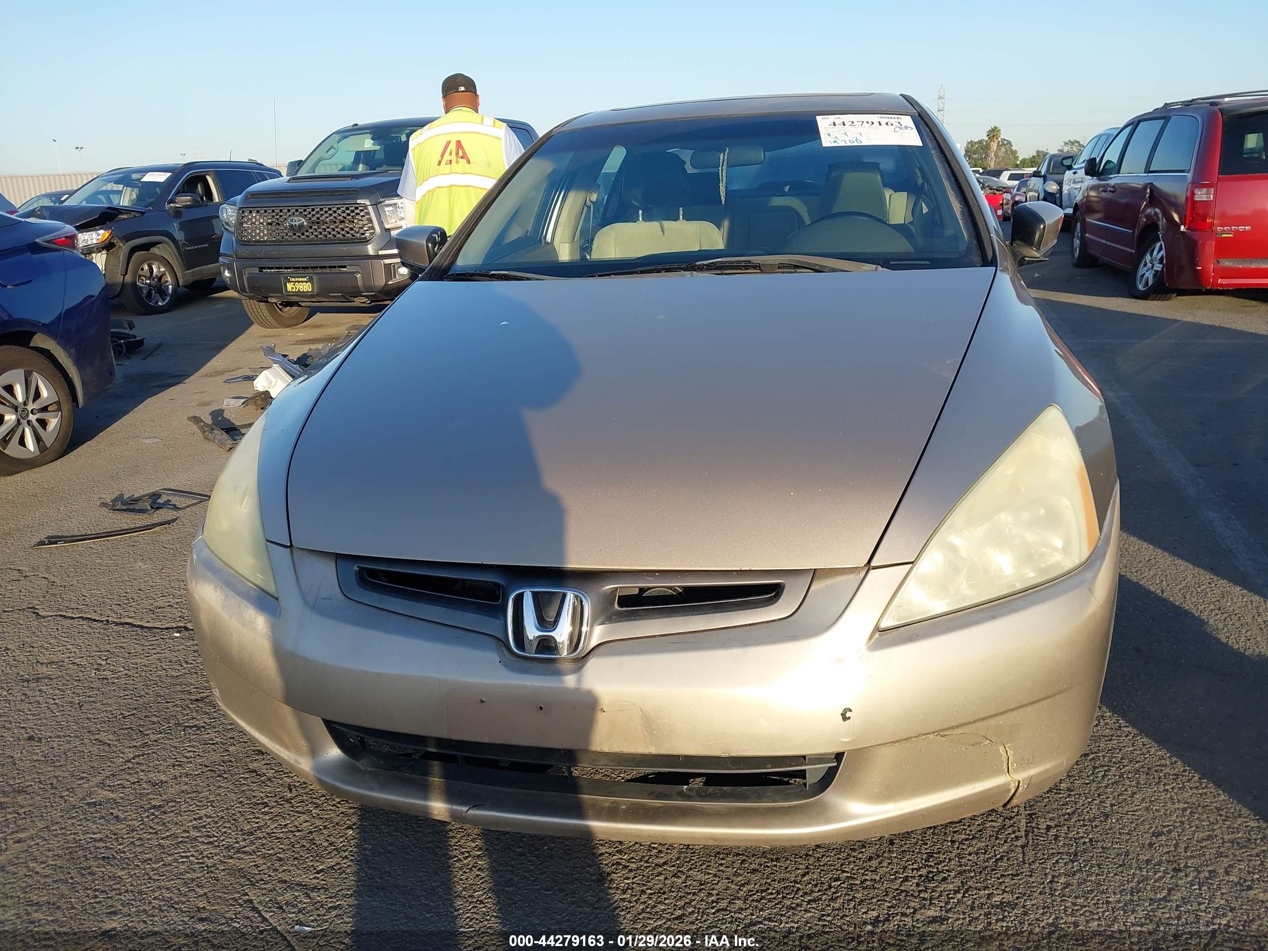 HONDA ACCORD image 6