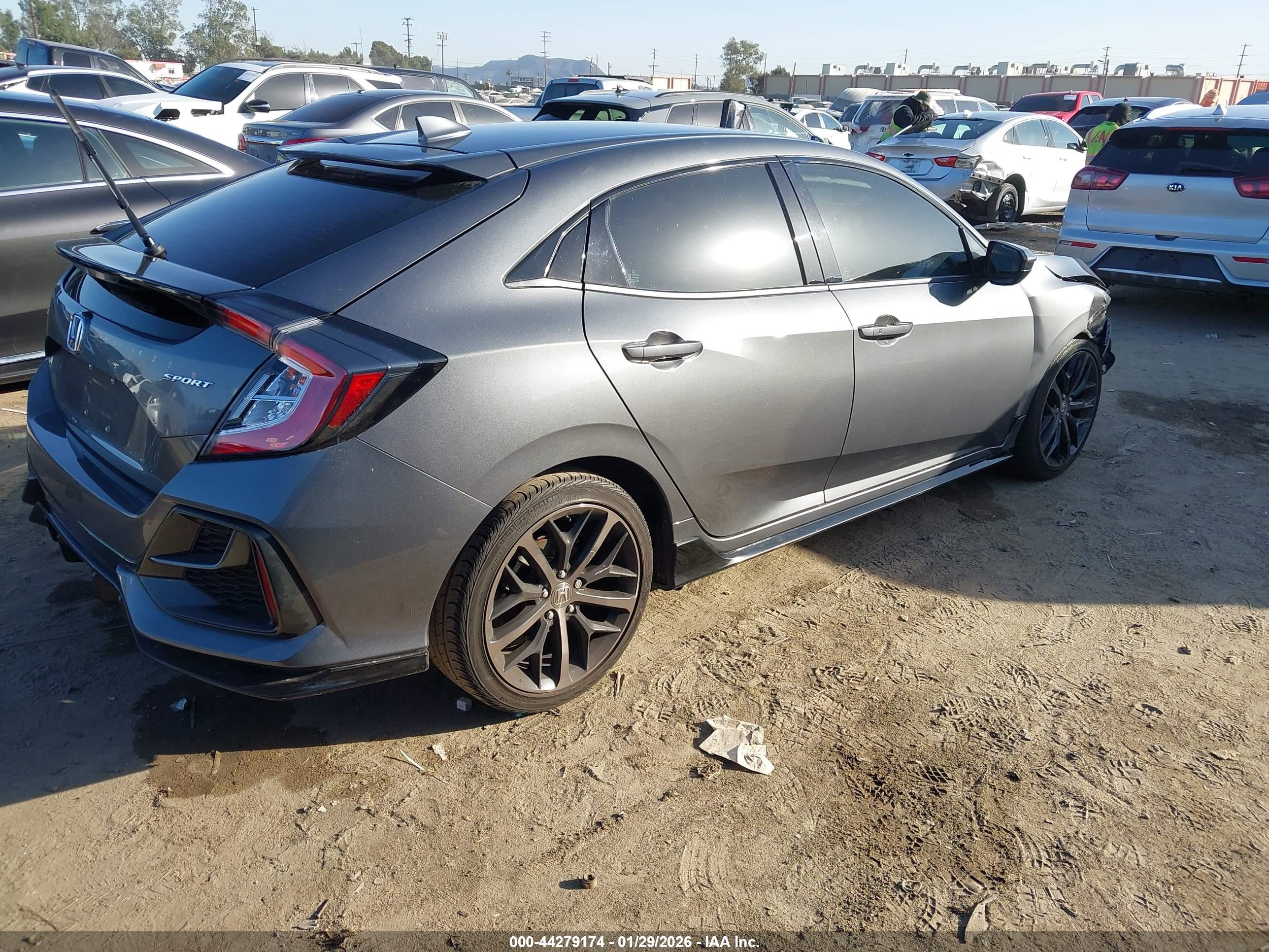 HONDA CIVIC image 4