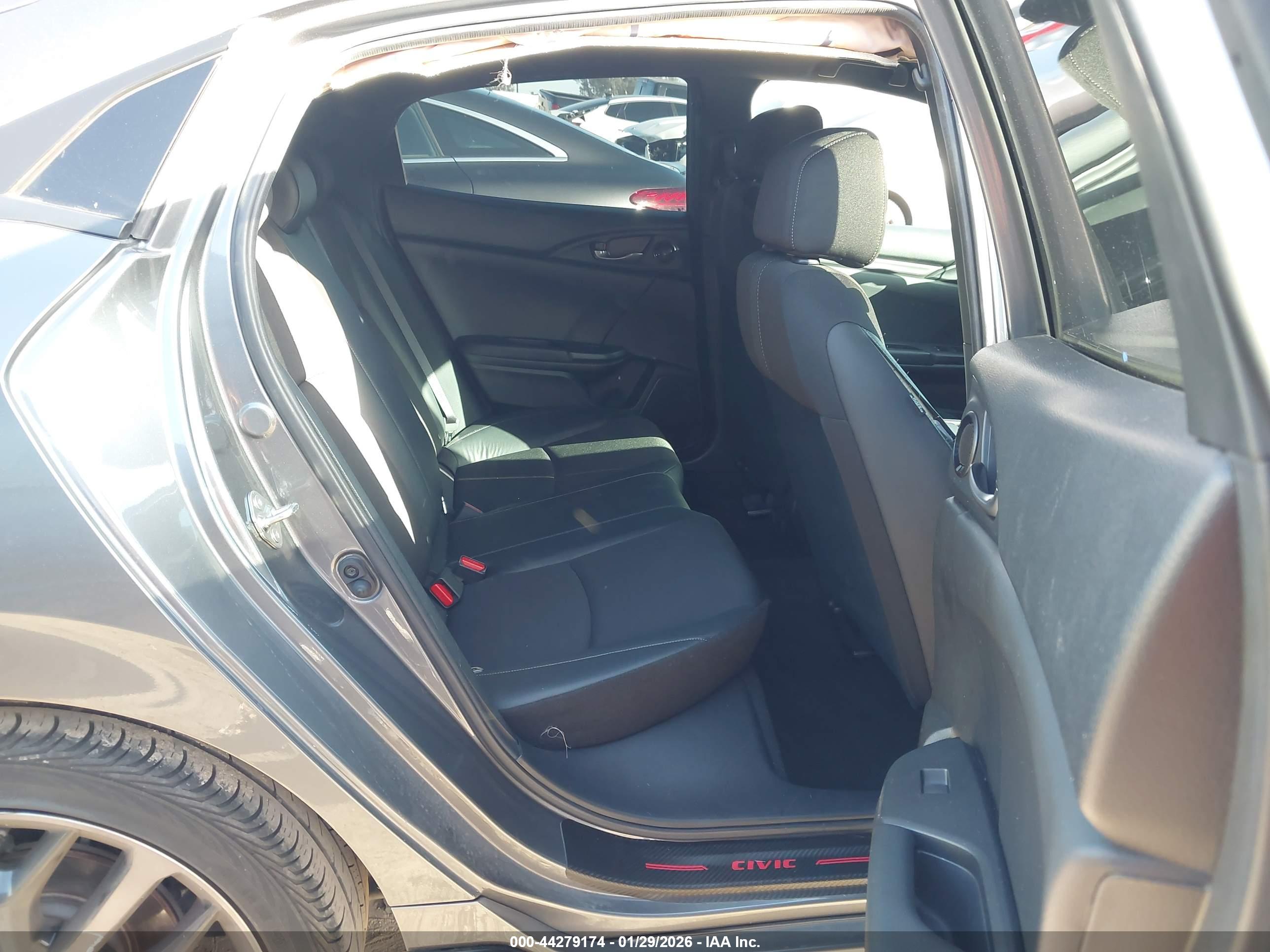 HONDA CIVIC image 8