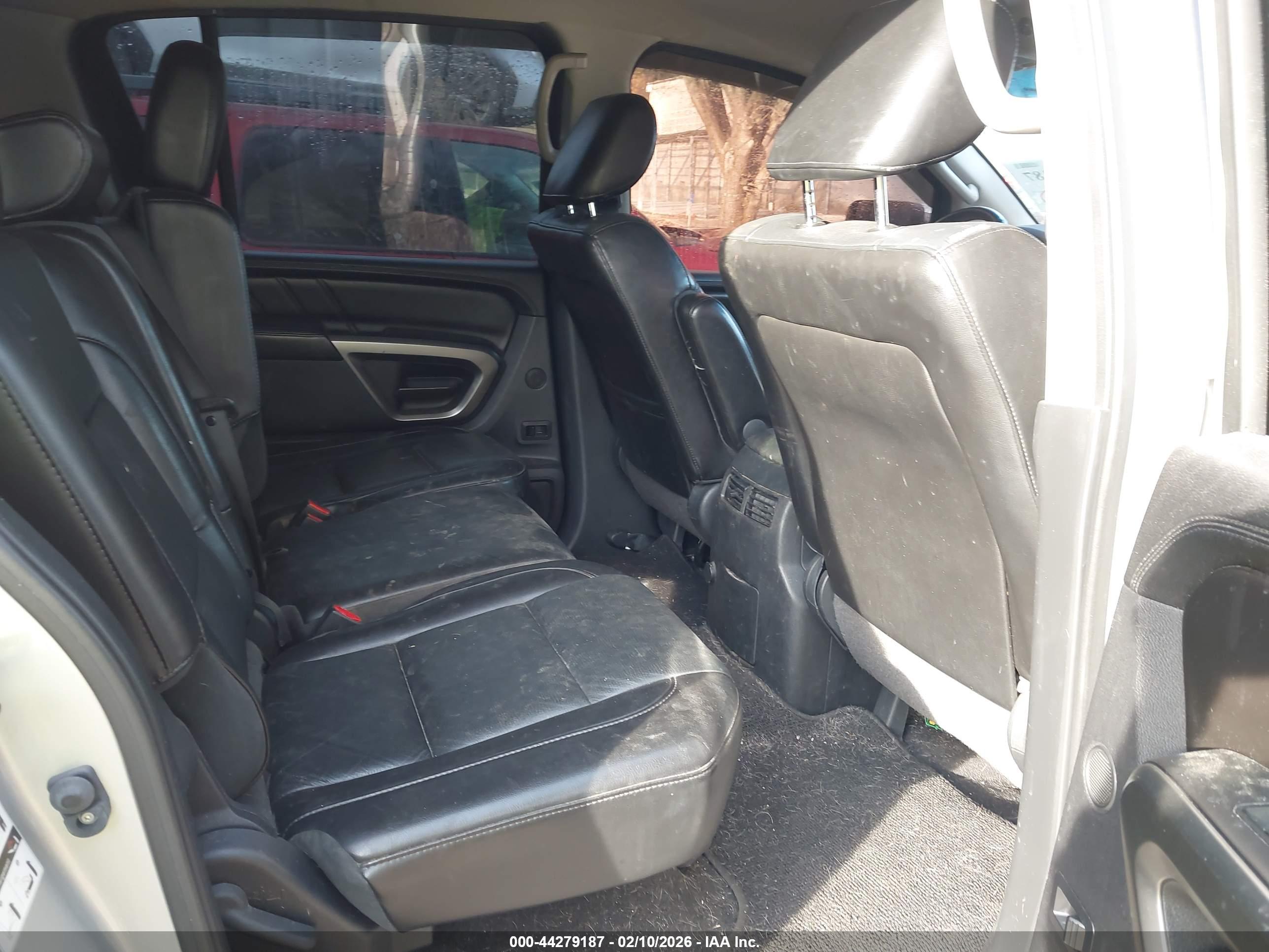 NISSAN ARMADA image 8