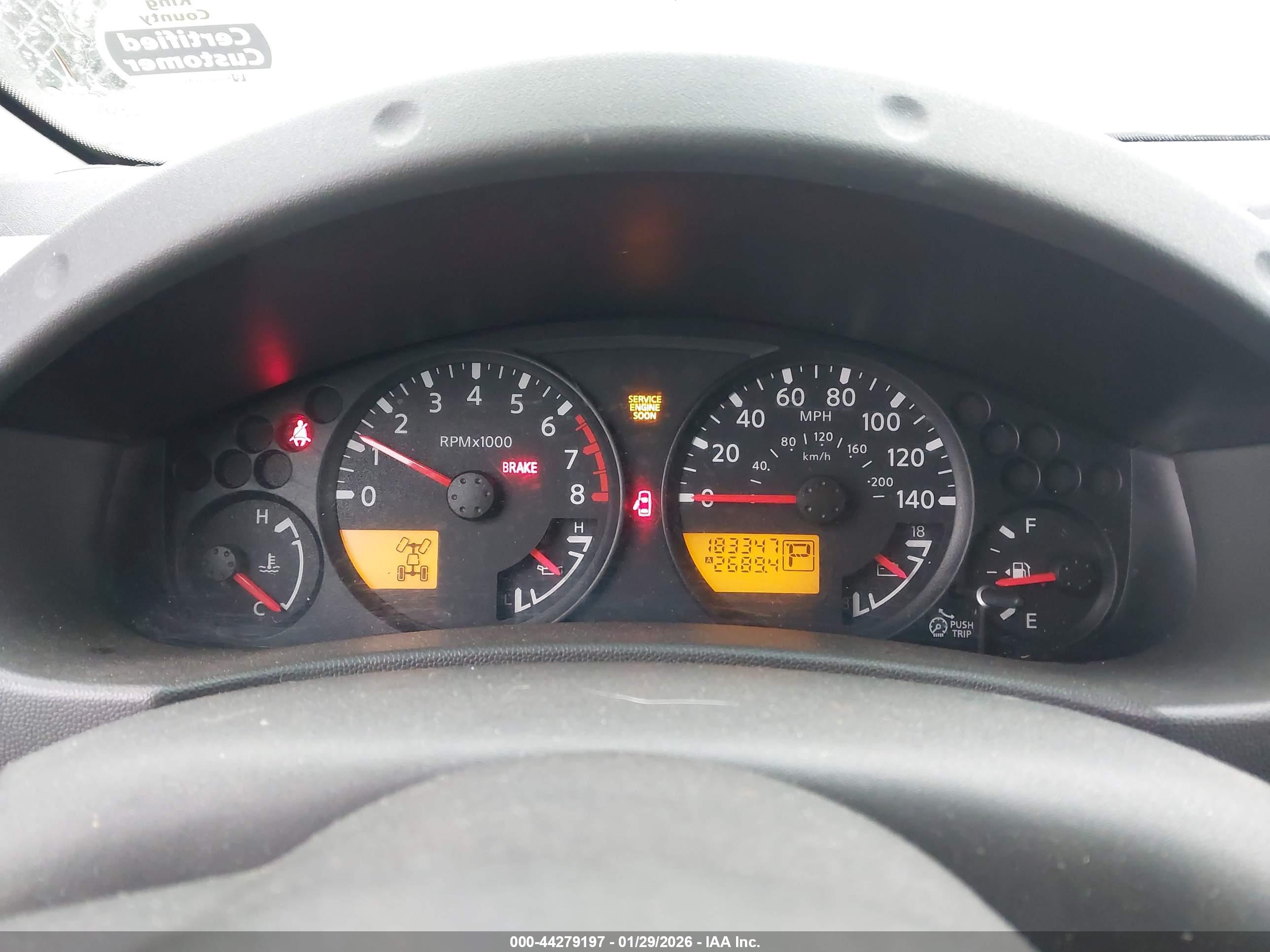 NISSAN FRONTIER image 7