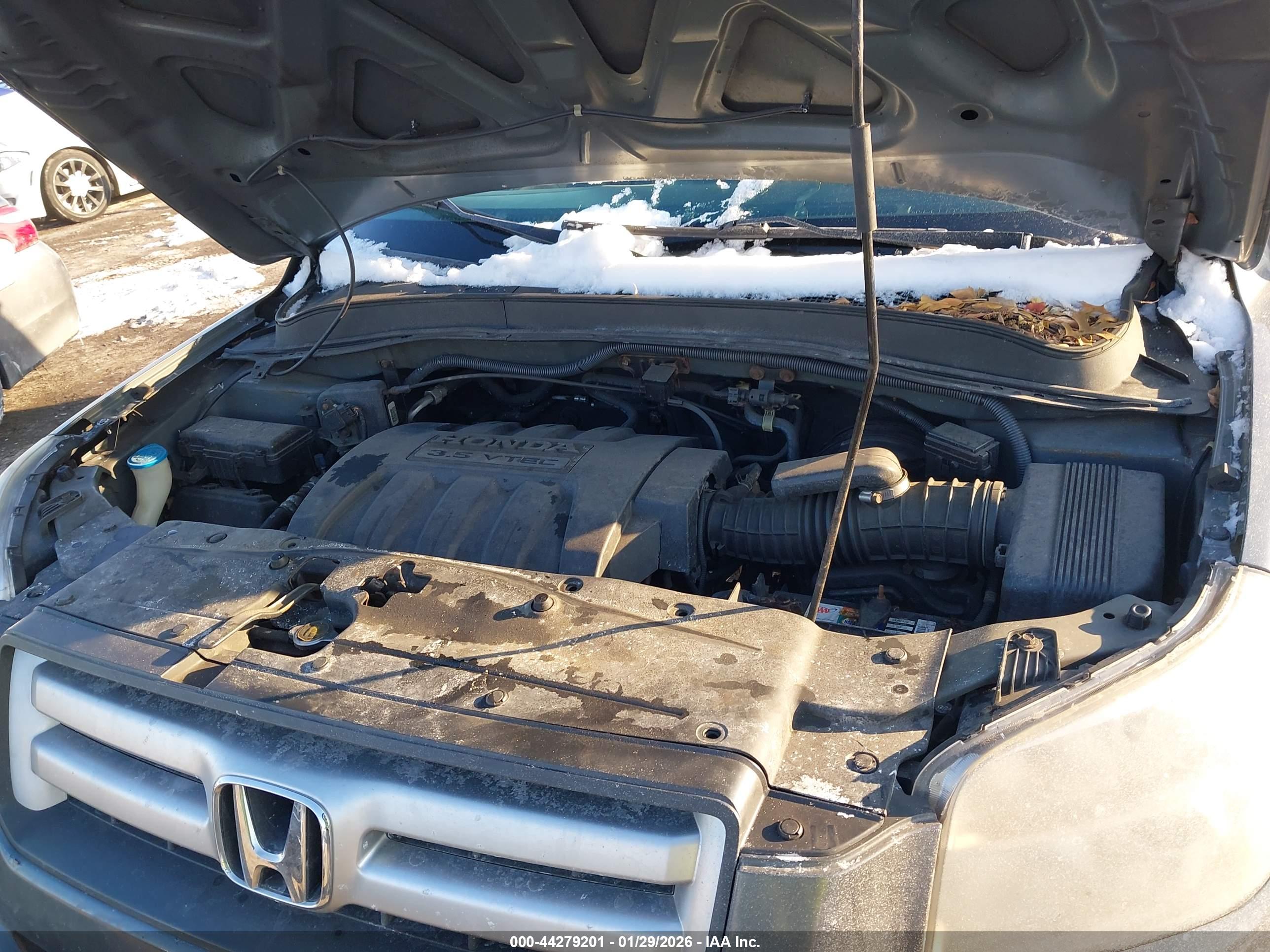 HONDA PILOT image 10