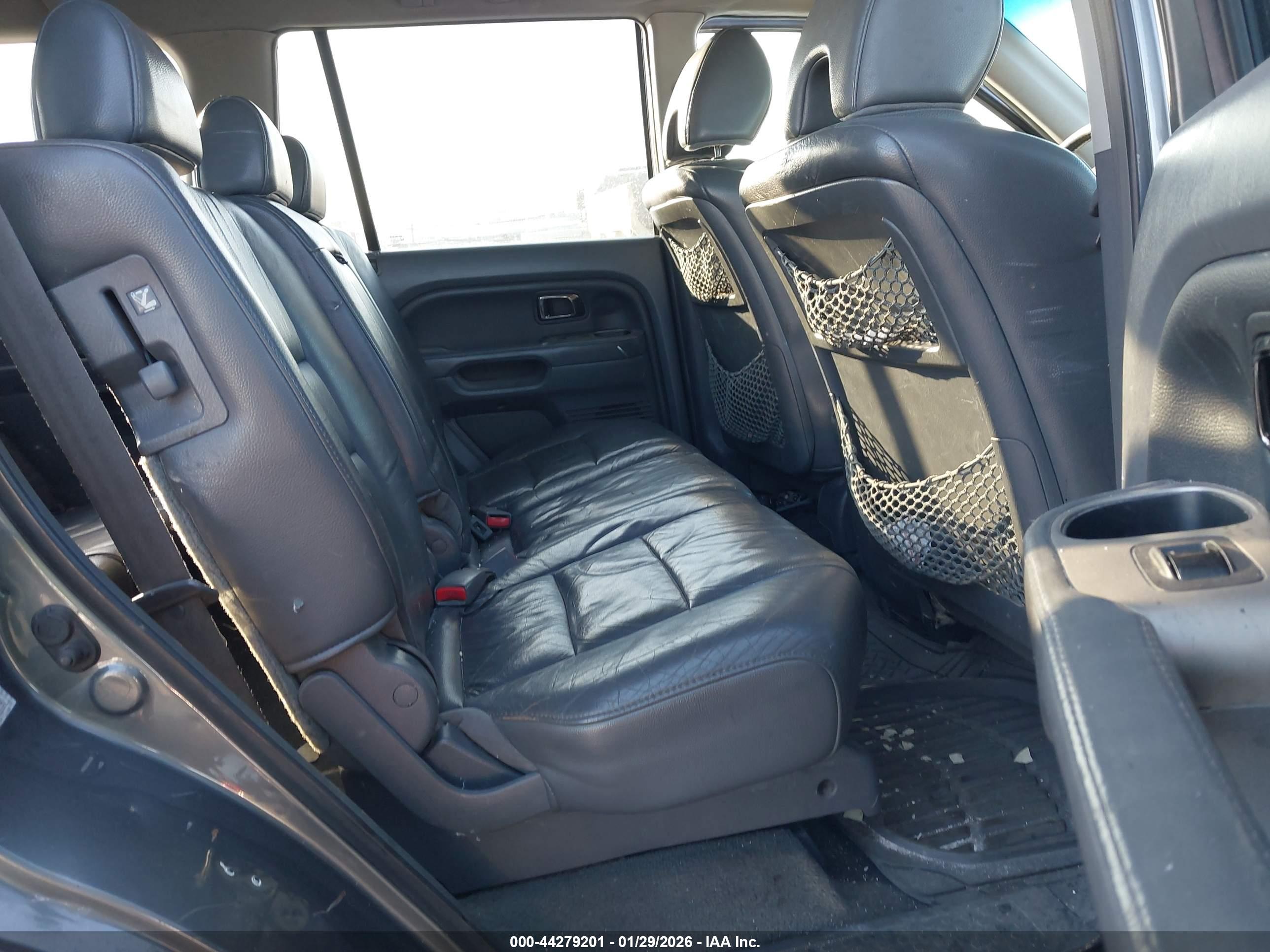 HONDA PILOT image 8