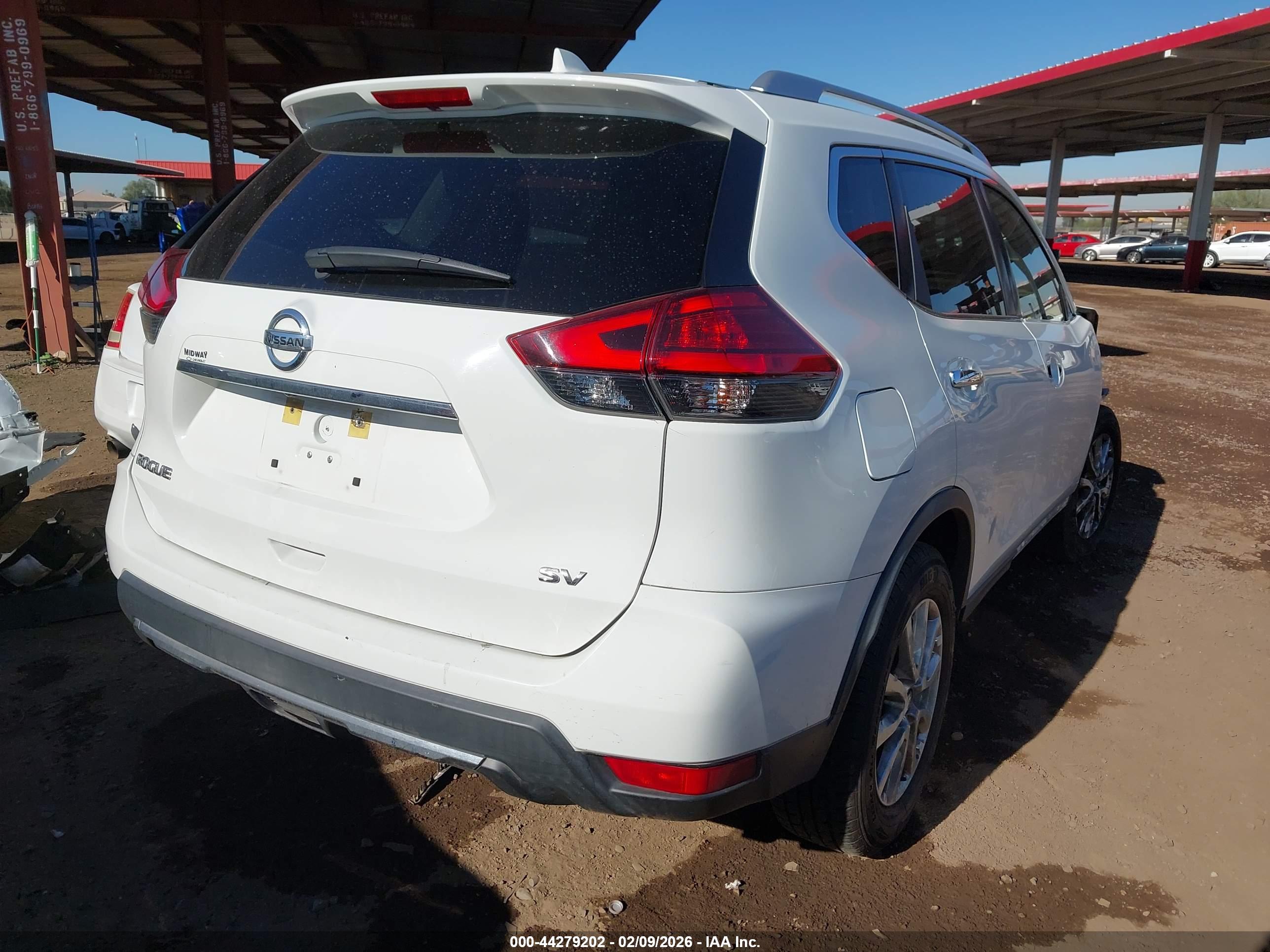 NISSAN ROGUE image 4