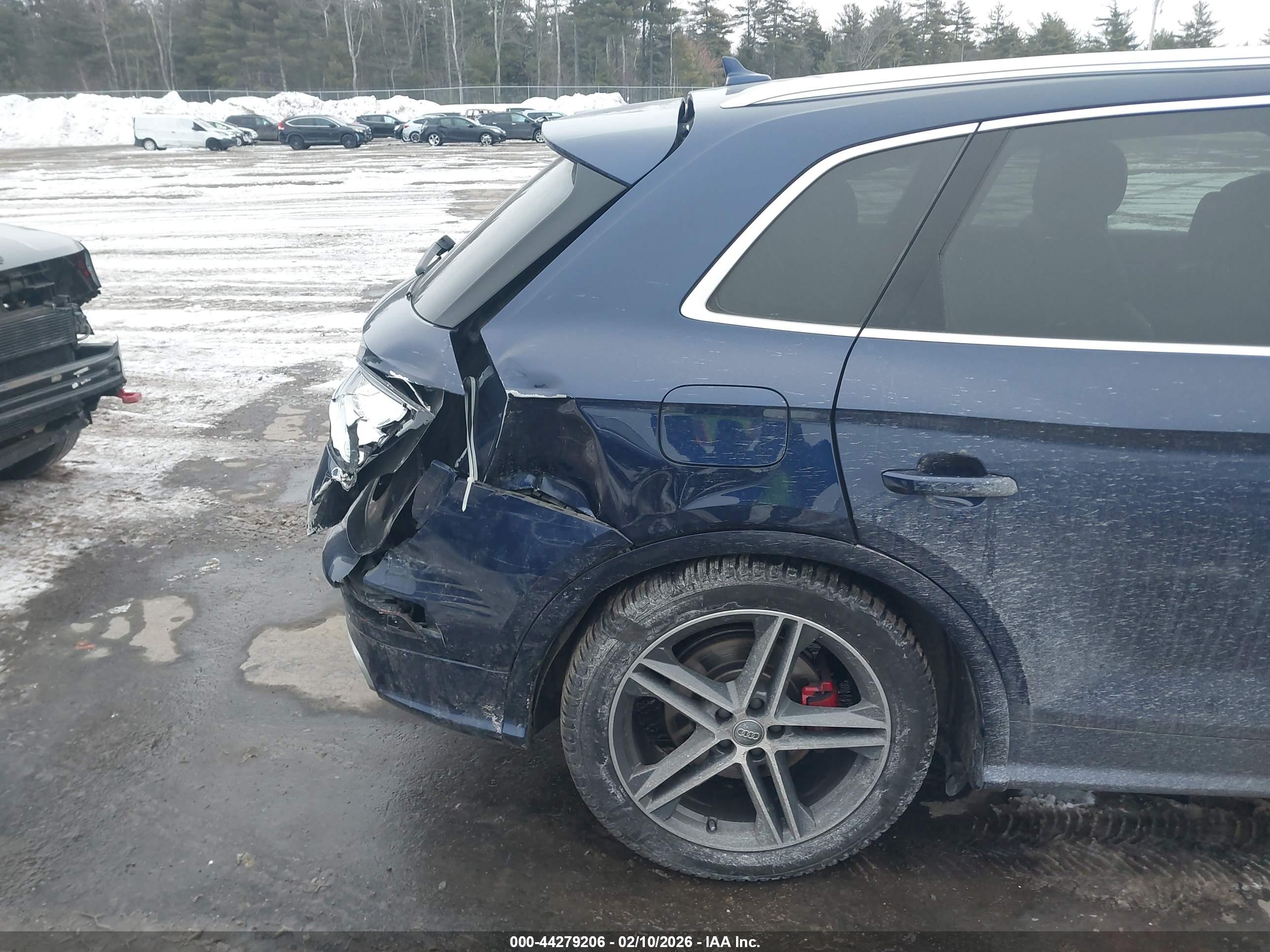 AUDI SQ5 image 6