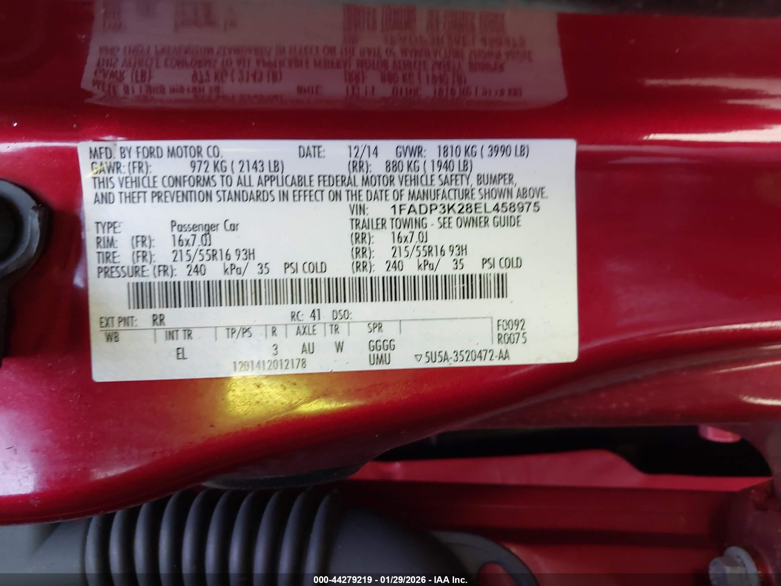 FORD FOCUS image 9
