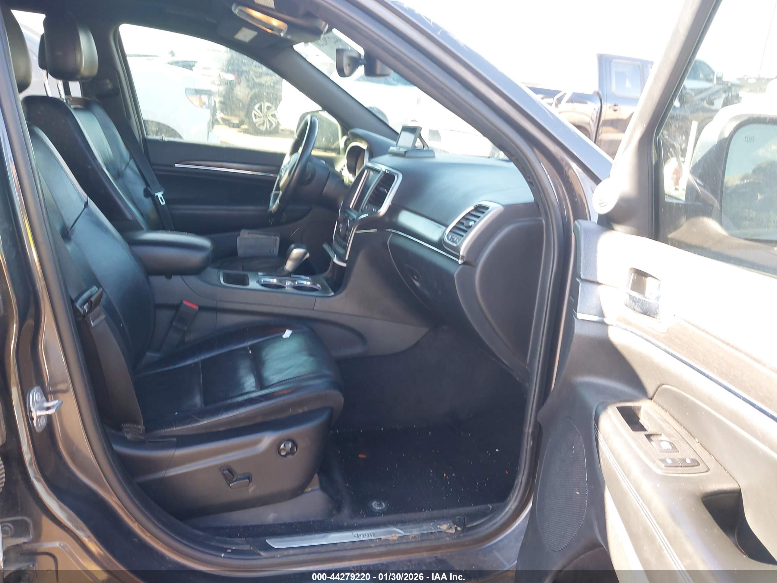 JEEP GRAND image 5