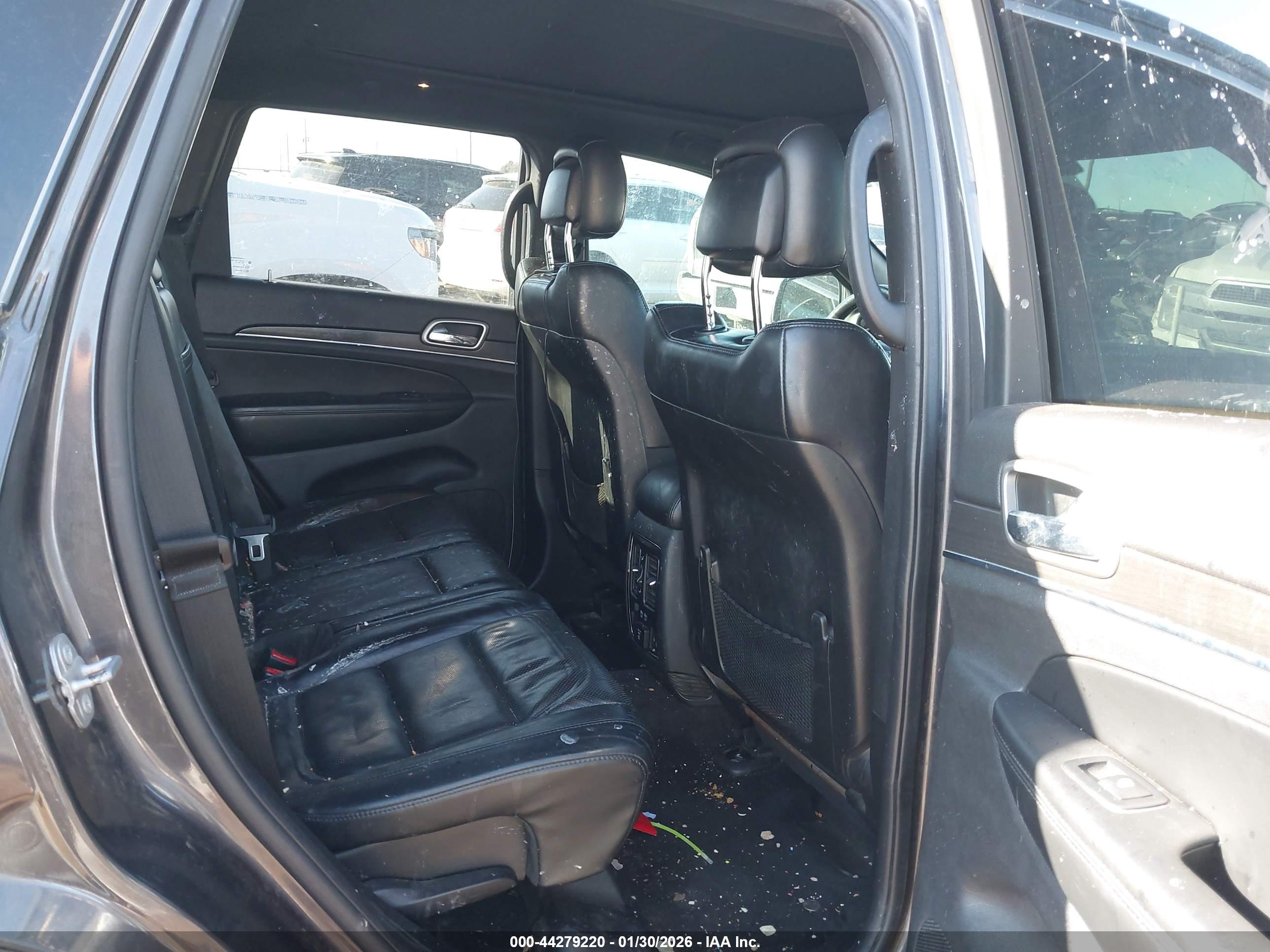 JEEP GRAND image 8